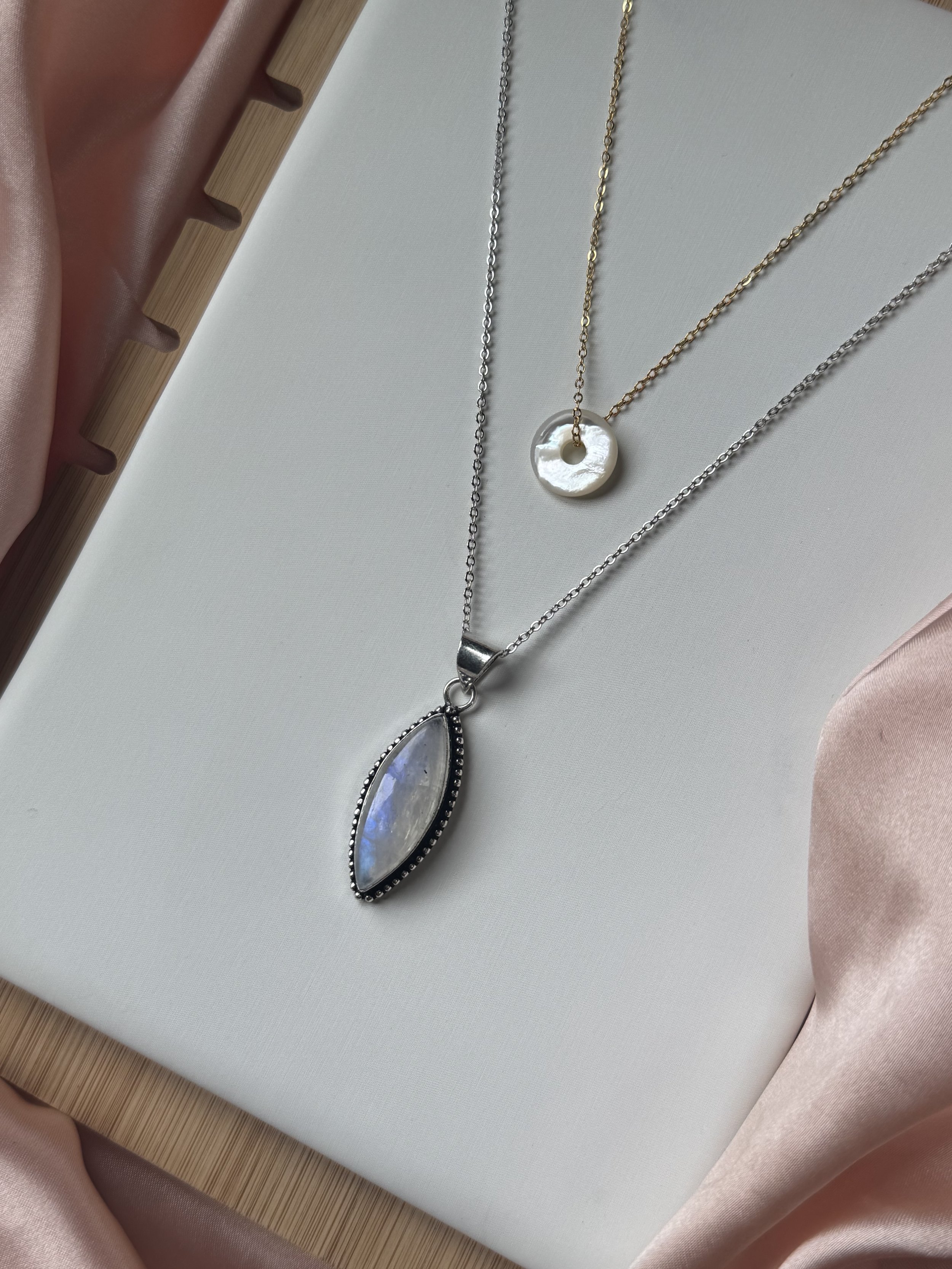 HQ Rainbow Moonstone Necklace