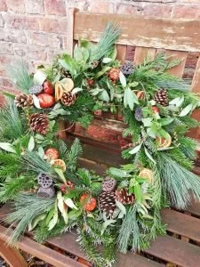 A CRAFTY CHRISTMAS WREATH MAKING WORKSHOP WITH LUNCH