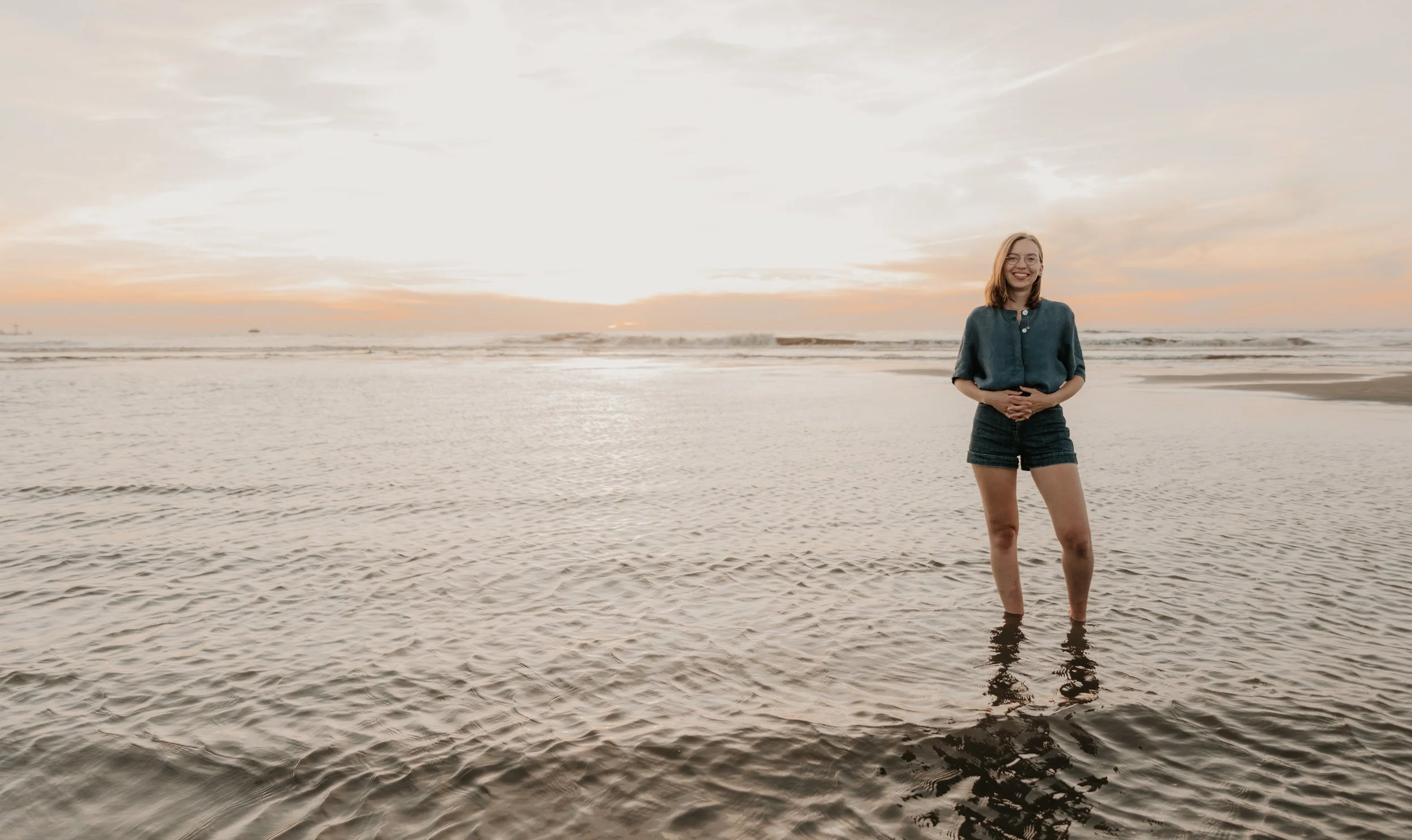 Certified Translator English Dutch — The Apiary Language Solutions