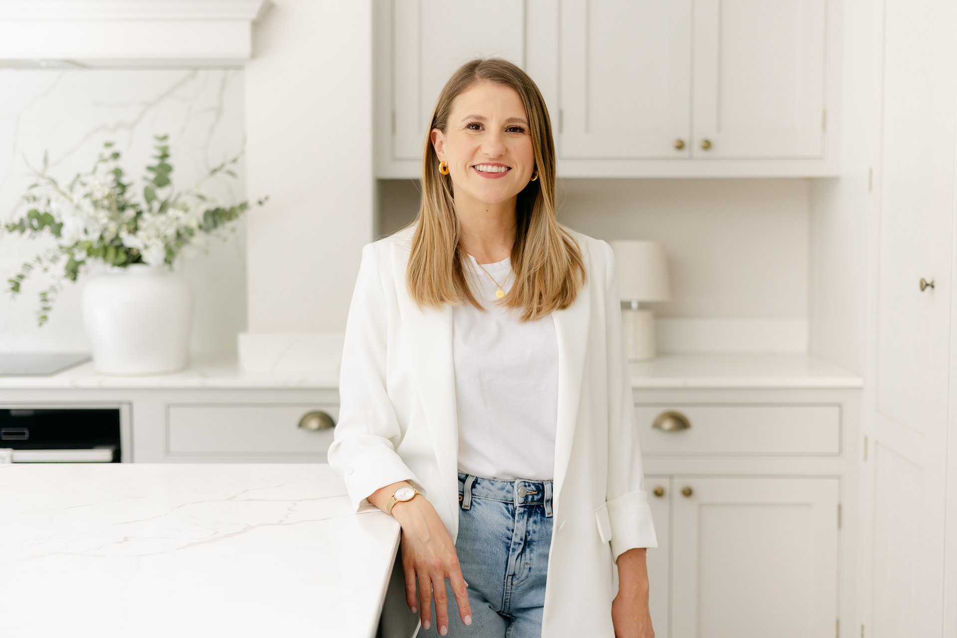 Corporate coach specialising in support for working parents