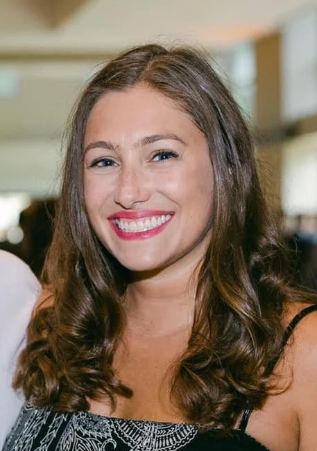 lauren caputo head shot.jpeg