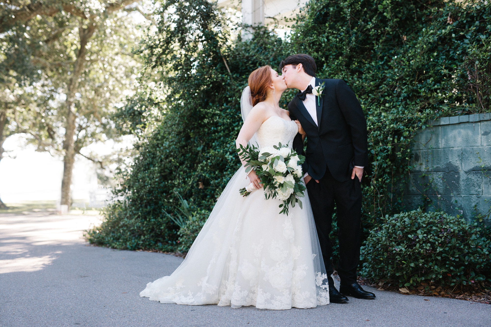 Katie + Brad || Gulfport, MS Wedding