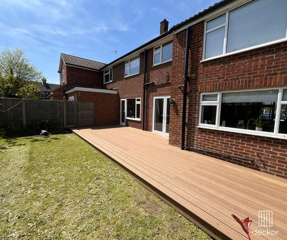 composite-decking-side-return-oak-finish.jpg