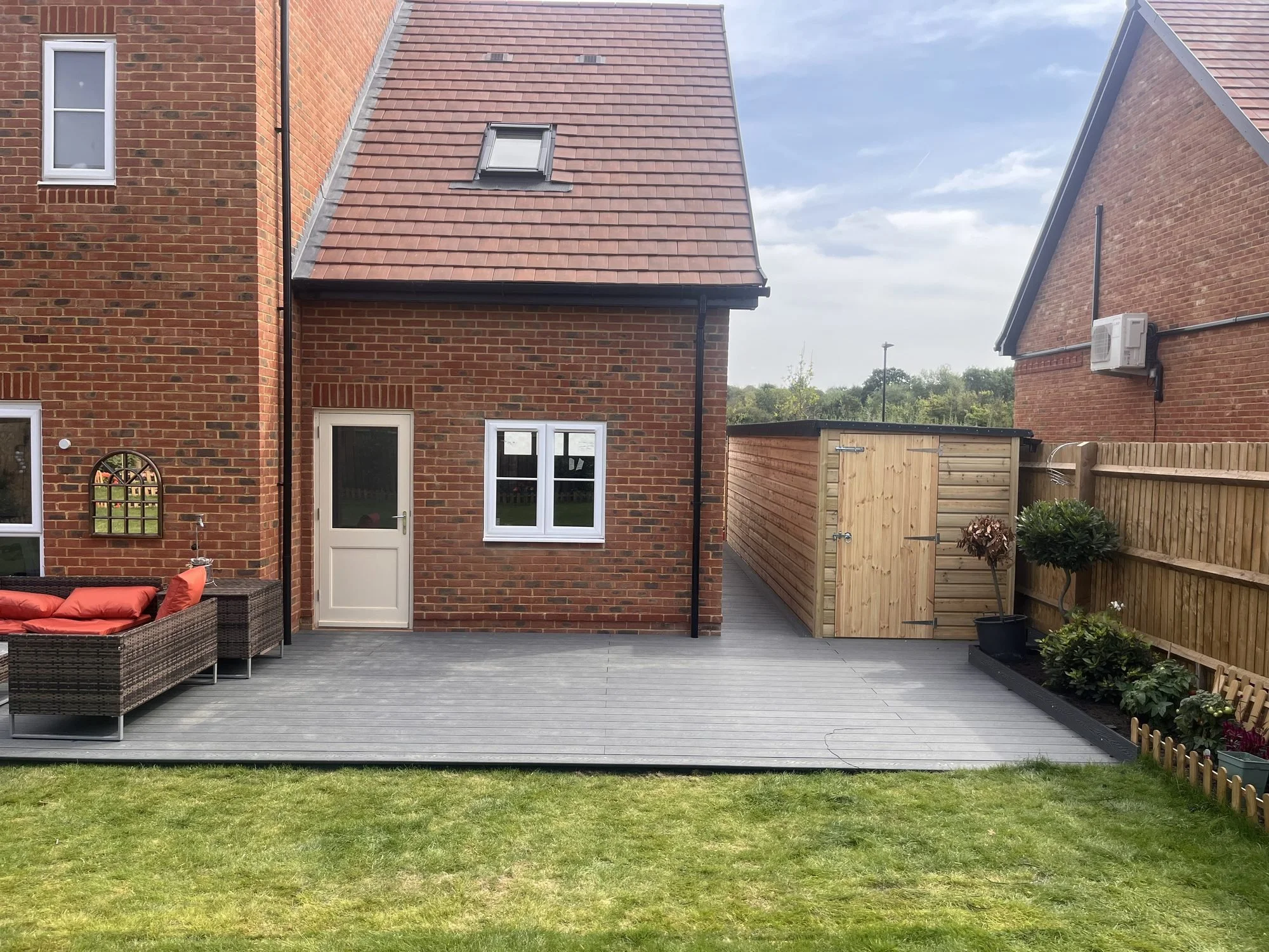 composite-decking-grey-patio-new-build.jpg