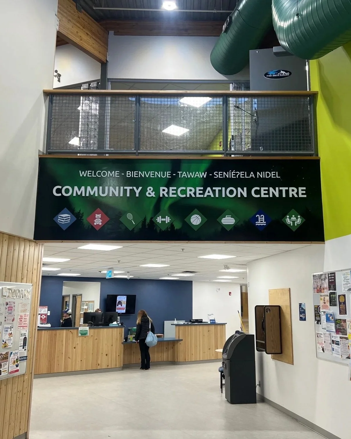 Professional custom mural printing and services by Poison Graphics. We serve all of the NWT and Canada, including Hay River, Yellowknife, Inuvik, Fort Smith. Custom mural painting for business, Custom mural company near me.