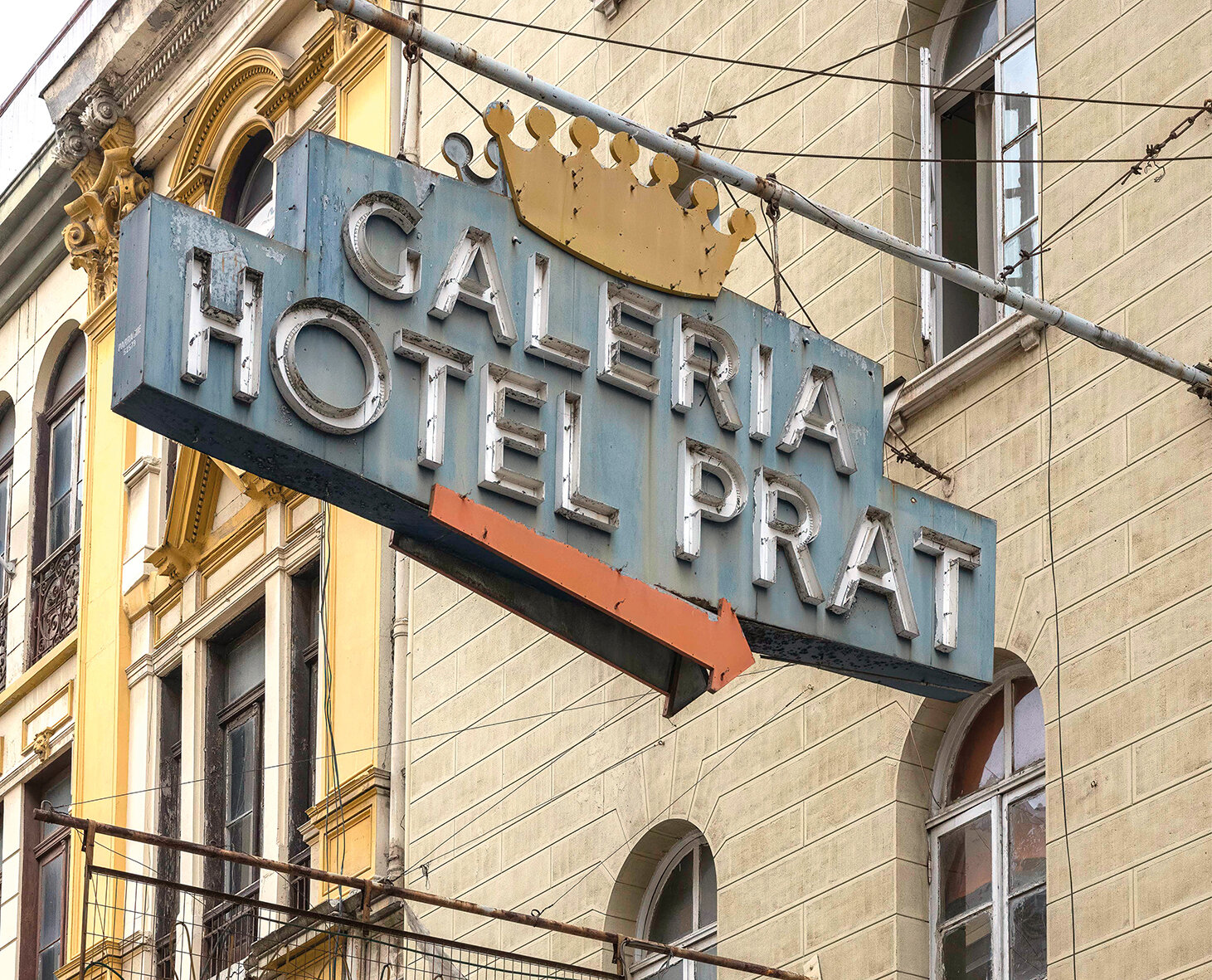 G-GAL HOTEL PRAT.jpg