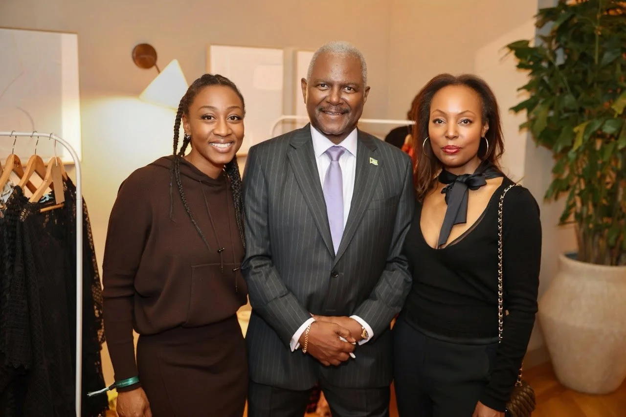 Beverley Knight, His Excellency Paul Andrew Gomez, High Commissioner of the Bahamas and Karen Cummings-Palmer