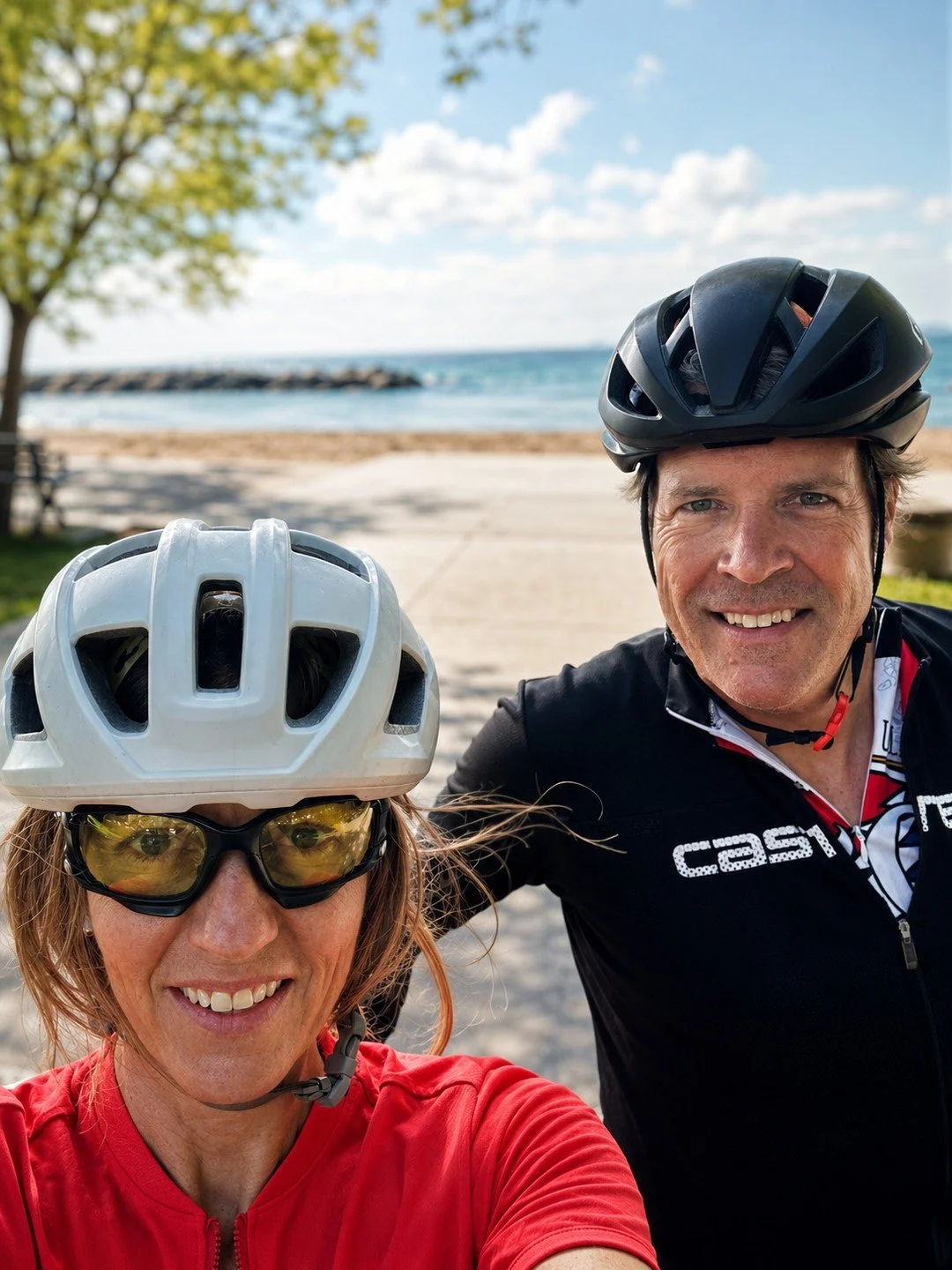 As Realtors, we spend a lot of time driving from one end of the city to the other. But when we really want to experience a neighbourhood, we leave the car behind.⁠
⁠
On a bike, you notice the little things. The community gardens, the hidden caf&eacut