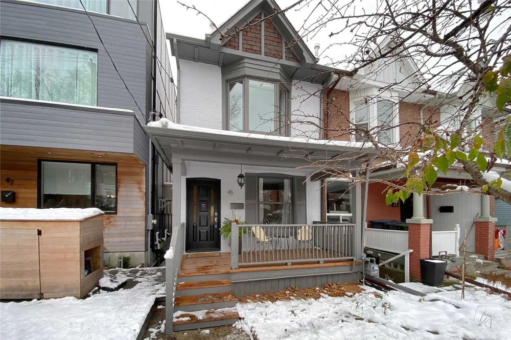 45 Dingwall — Duck Wright Real Estate