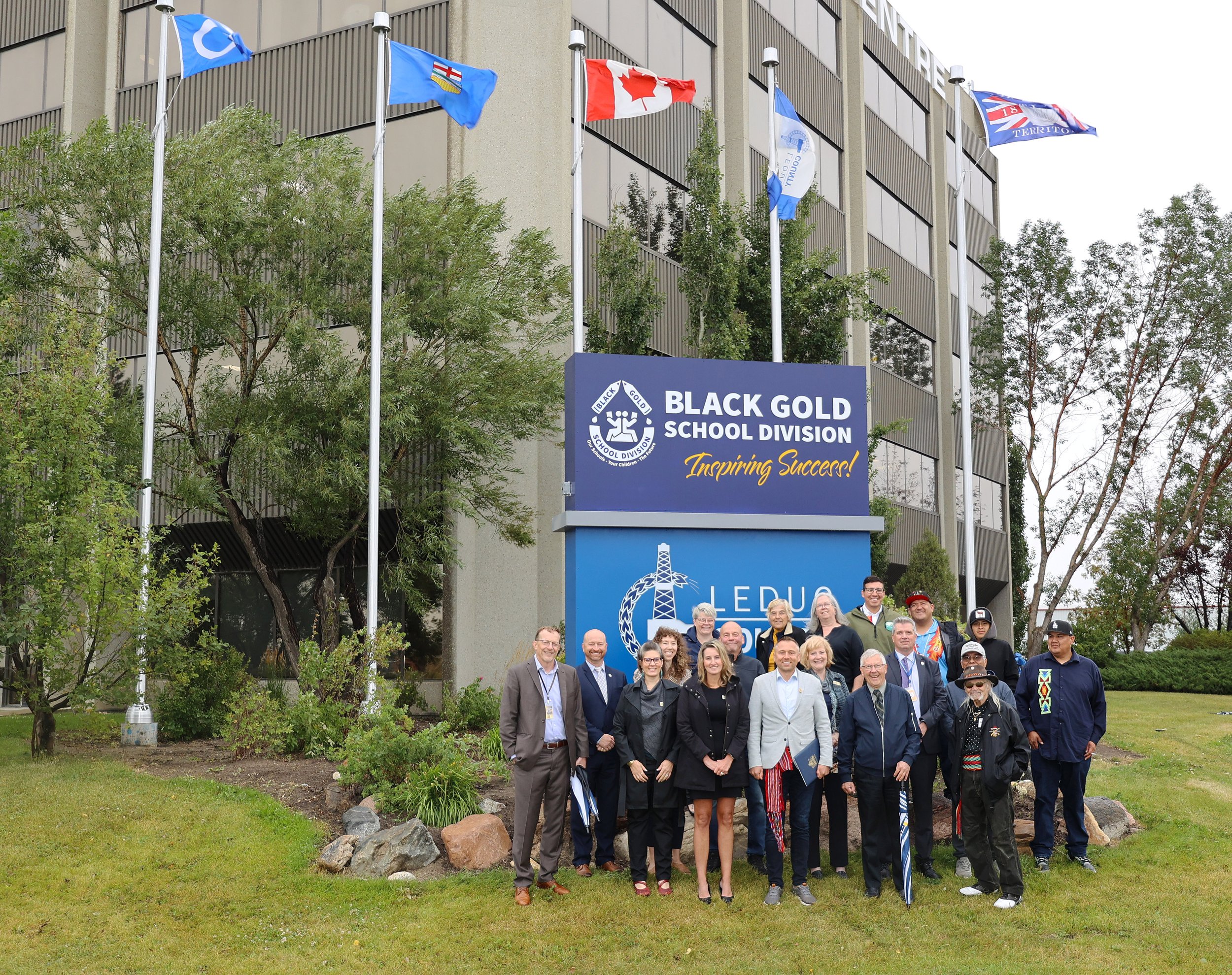 Treaty 6 Metis Nation Flag Raising group.jpg