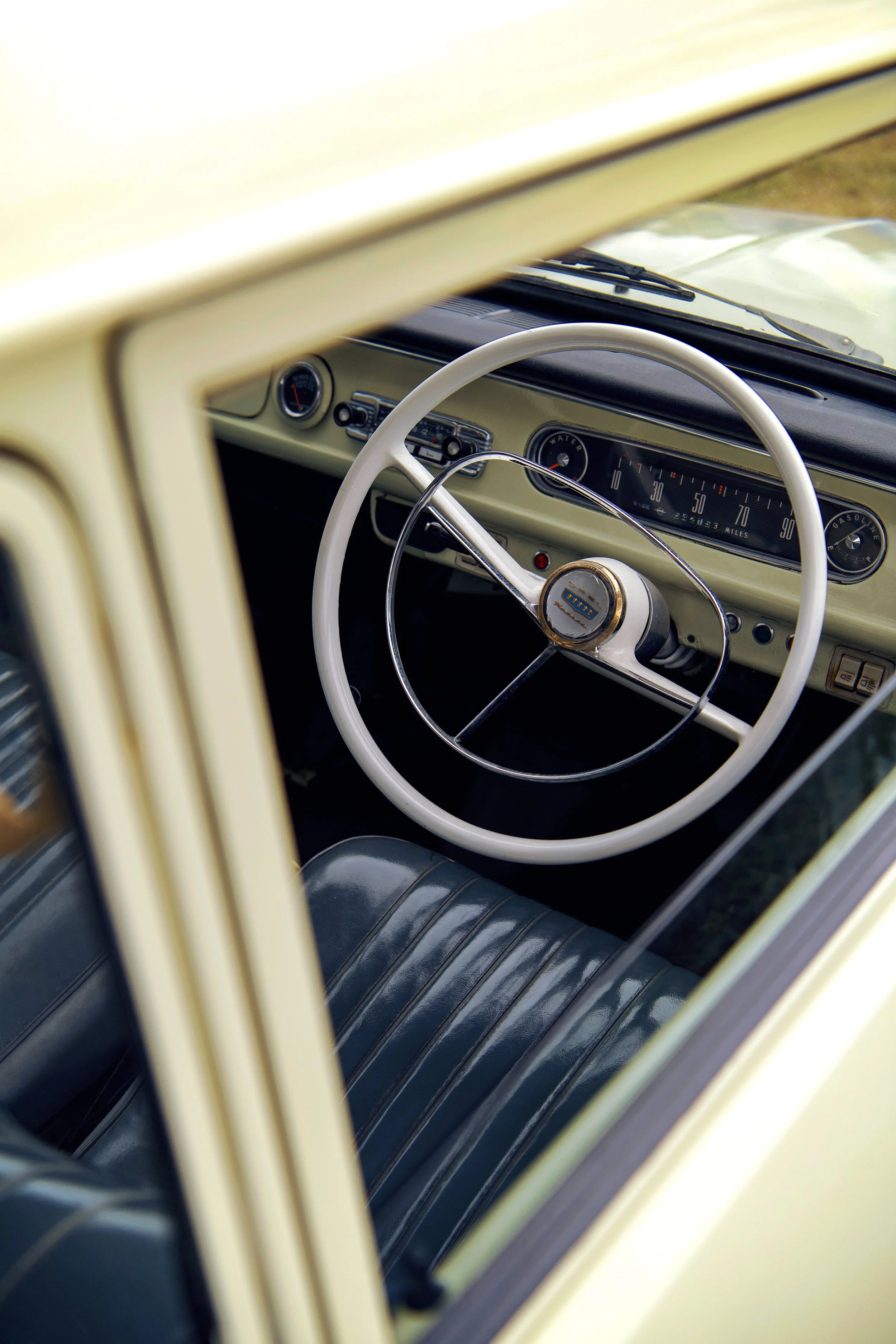 B35779BE-F1ED-4F6A-B144-9F46B87BE368 copy.jpg