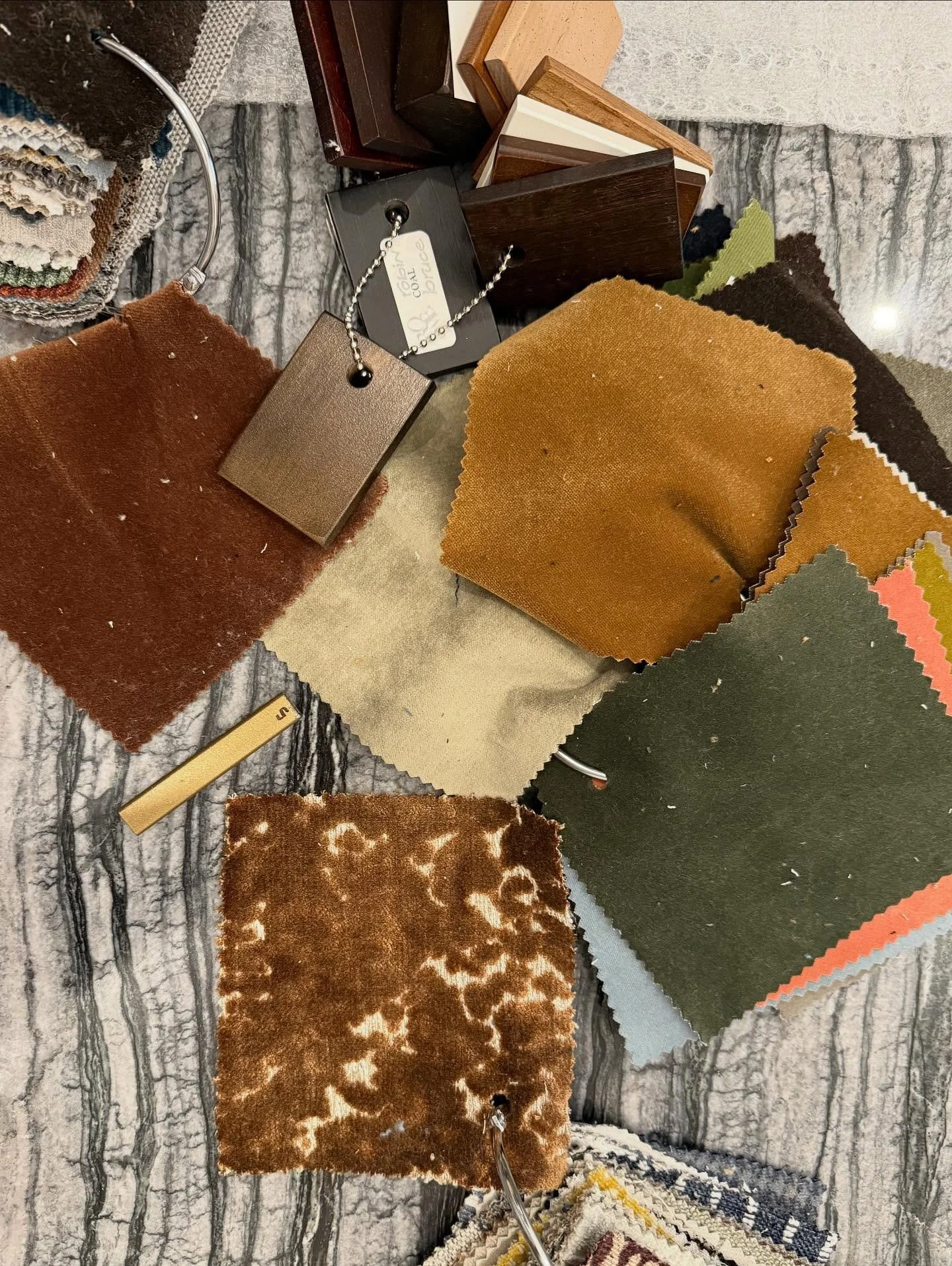 We&rsquo;re fired up 🔥 to bring this Lounge space to life for a die-hard Longhorn Fan. 🧡🏈 #hookem🤘🏽 #redriverrivarly #hookemhorns #texaslonghorns