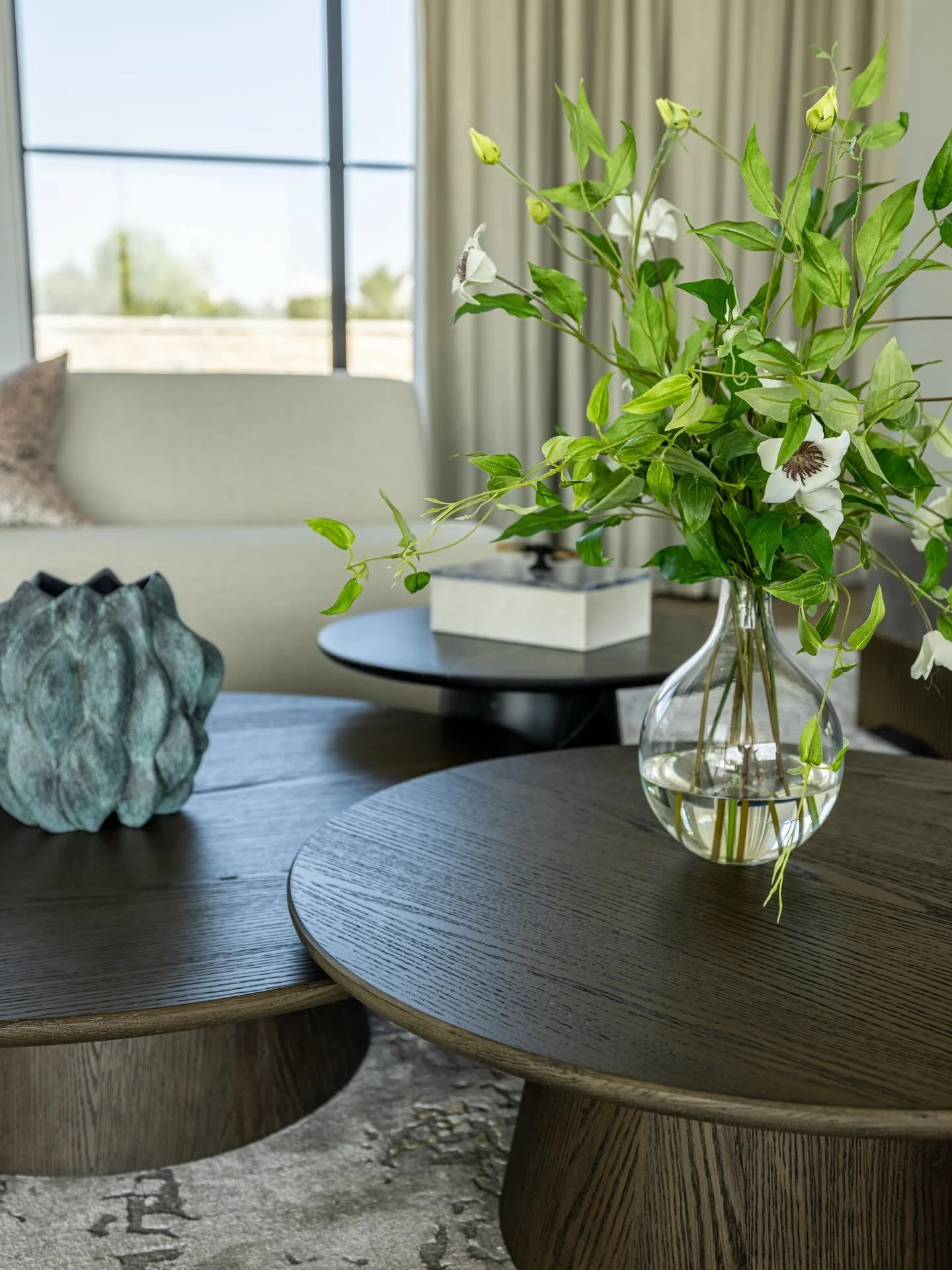 🌿 Being Picky with Faux Florals

I&rsquo;ll admit it&mdash;I&rsquo;m picky when it comes to faux florals. Extremely picky. There are countless companies that sell them, but only a handful truly get it right. I&rsquo;m very selective about where I so