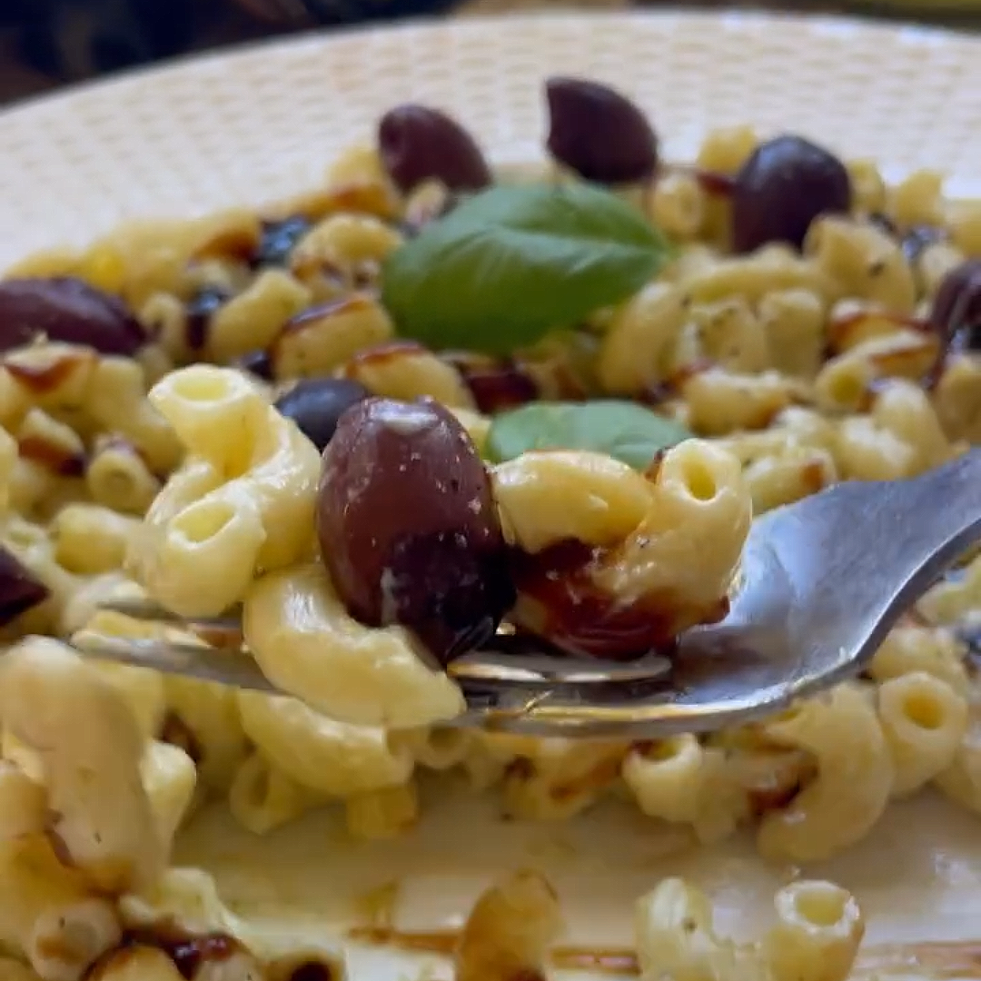 Creamy Garlic Pasta