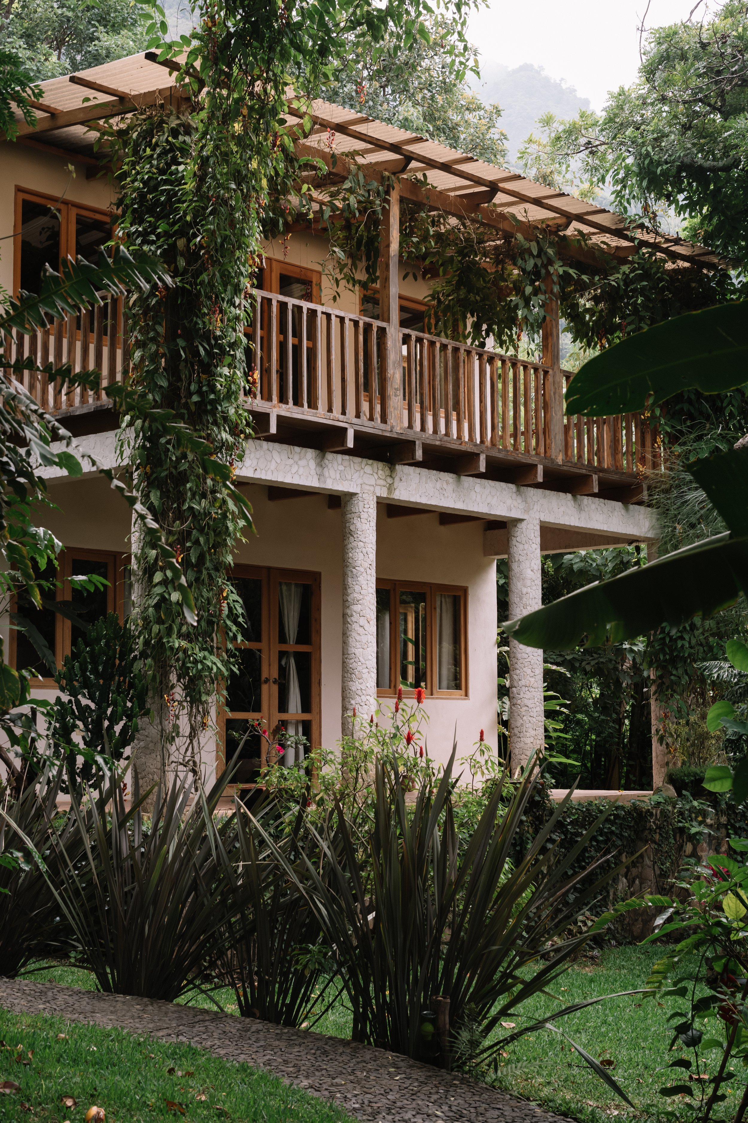 2.rooms_islaverde_jtn_1.jpg