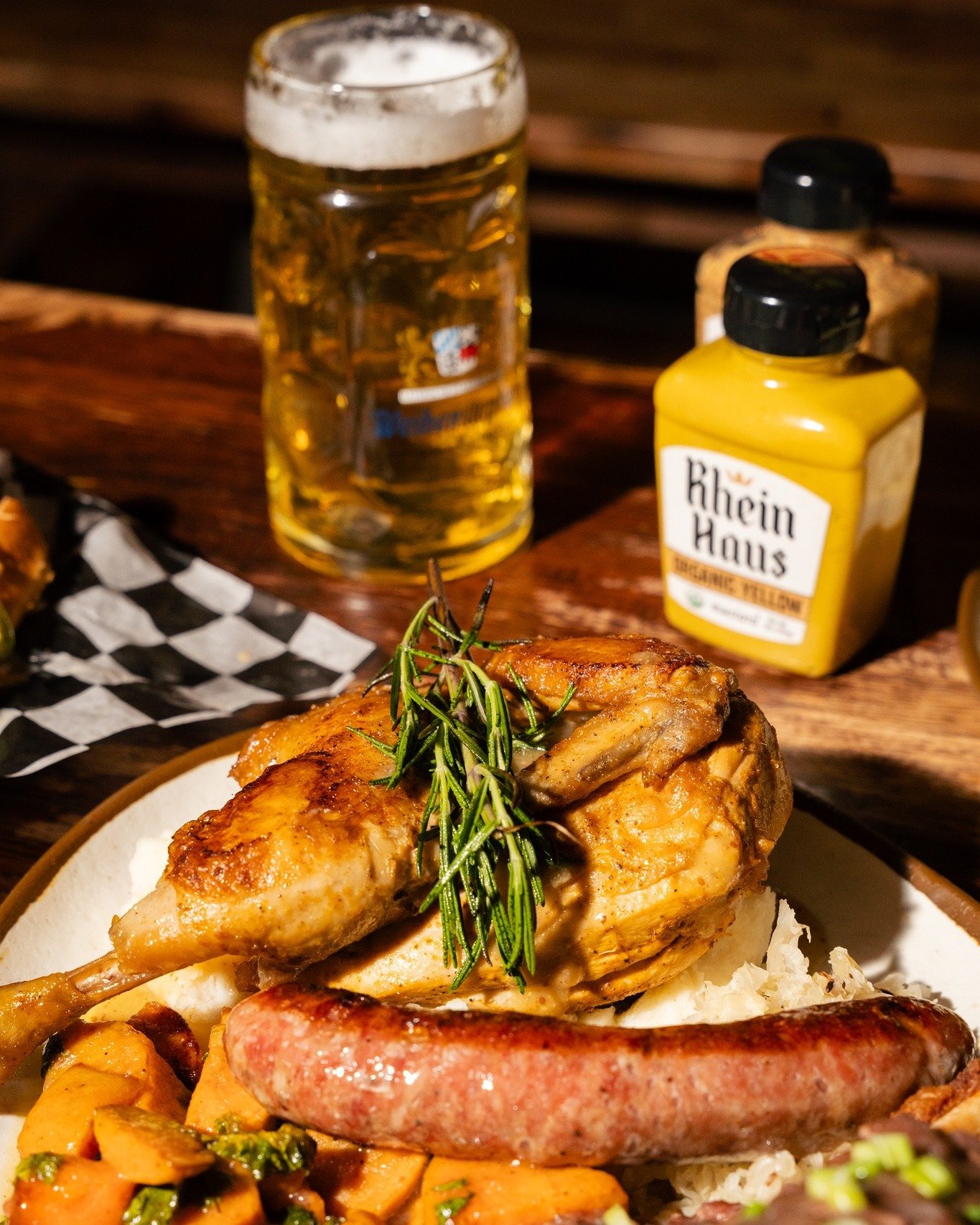 We&rsquo;re closed on Thanksgiving to give thanks (and eat all the pie!) 🥧 But don&rsquo;t worry&mdash;we&rsquo;re back Friday for the Nuggets game! 🏀 Then Sunday? FOOTBALL ALL DAY 🏈 Doors open at 10am for brunch (on Sat + Sun)! Don't miss out on 