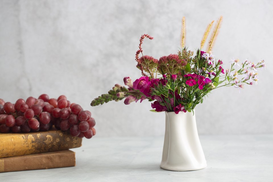 Flutter / Smusher Bud Vase