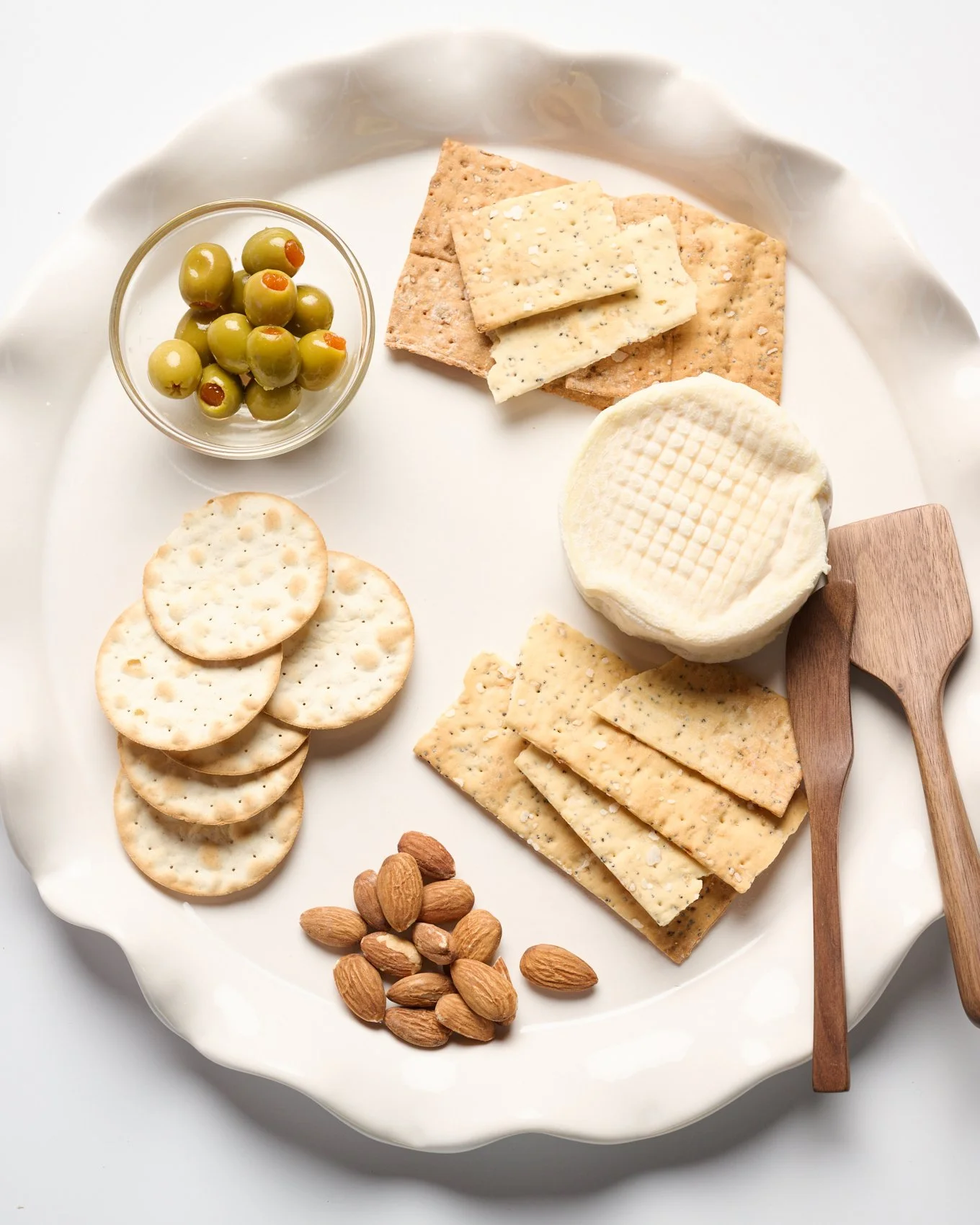 Scallop Edge Platter