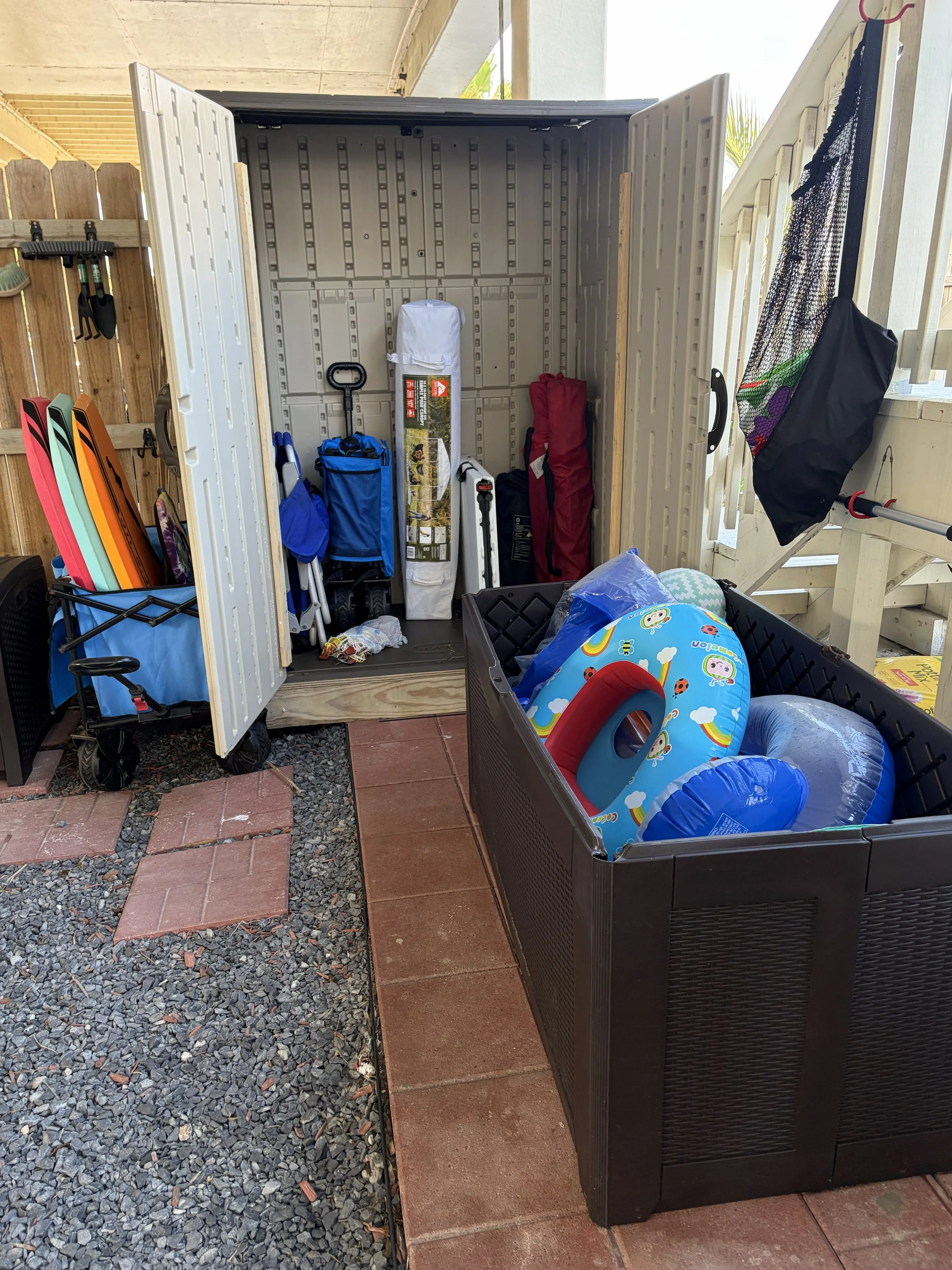 Beach chairs, wagons, sun shade, sand toys, boogie boards, folding table and pool floaties all for your use and enjoyment!