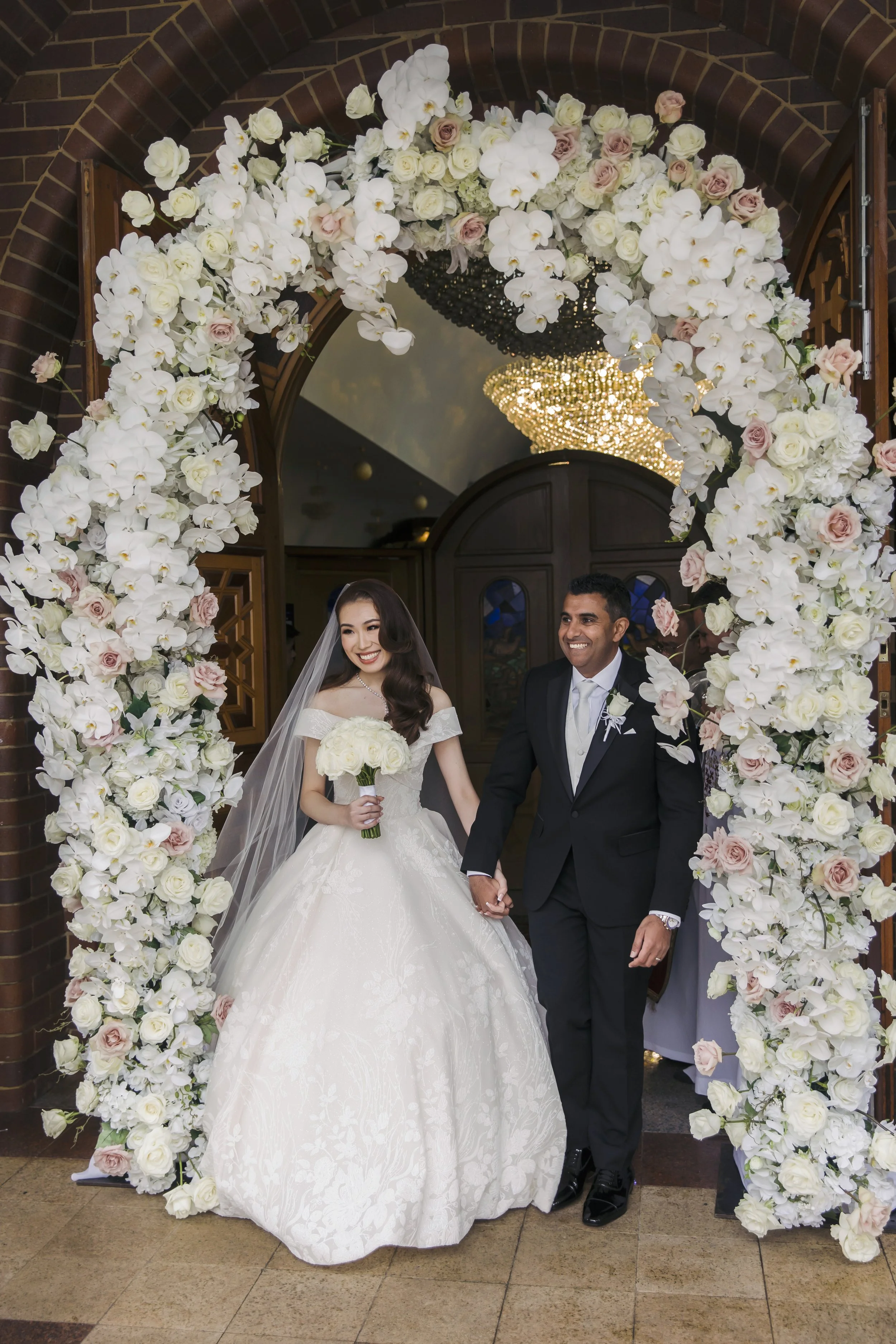 floral-wedding-arch.jpg