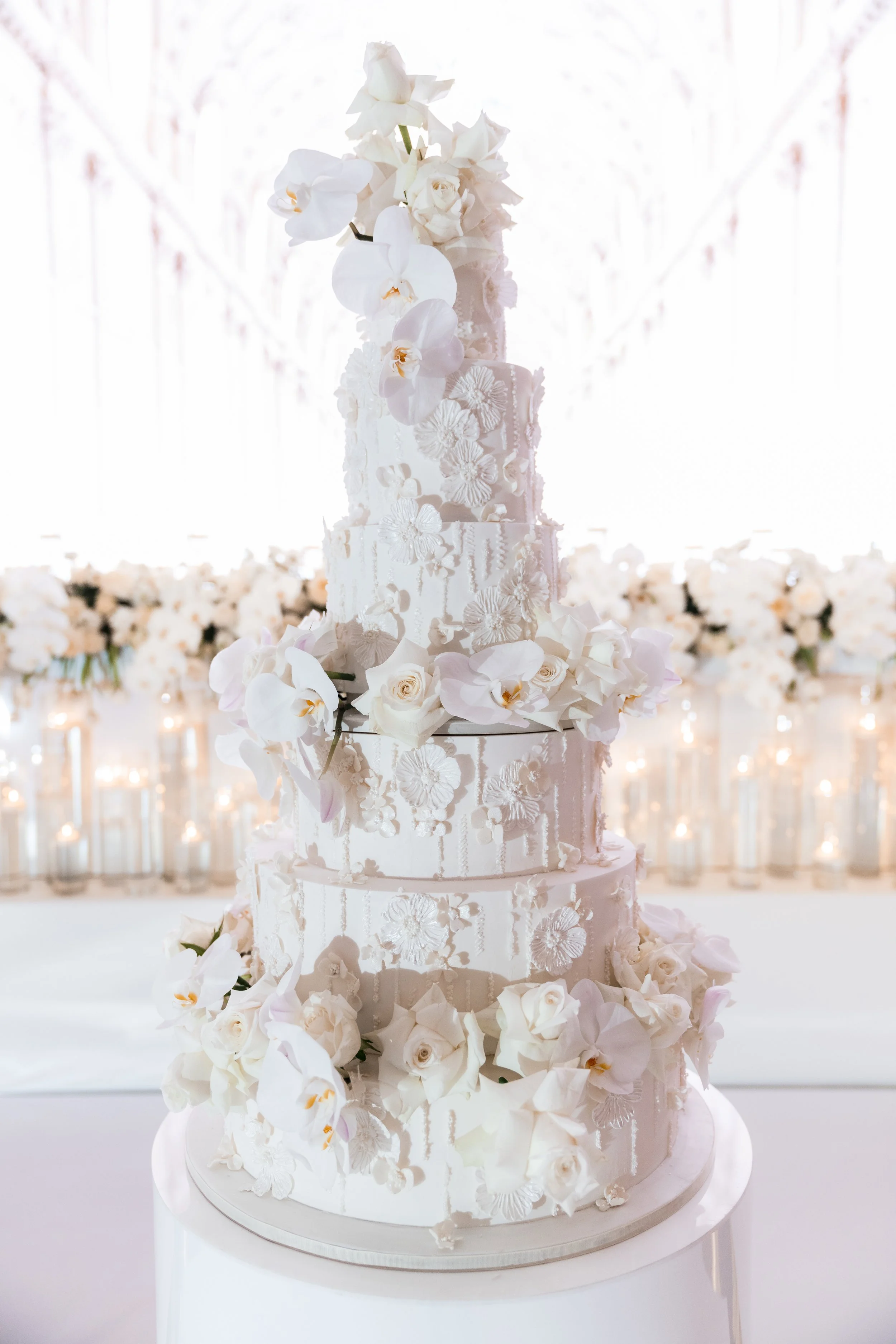 Beautiful white wedding cake