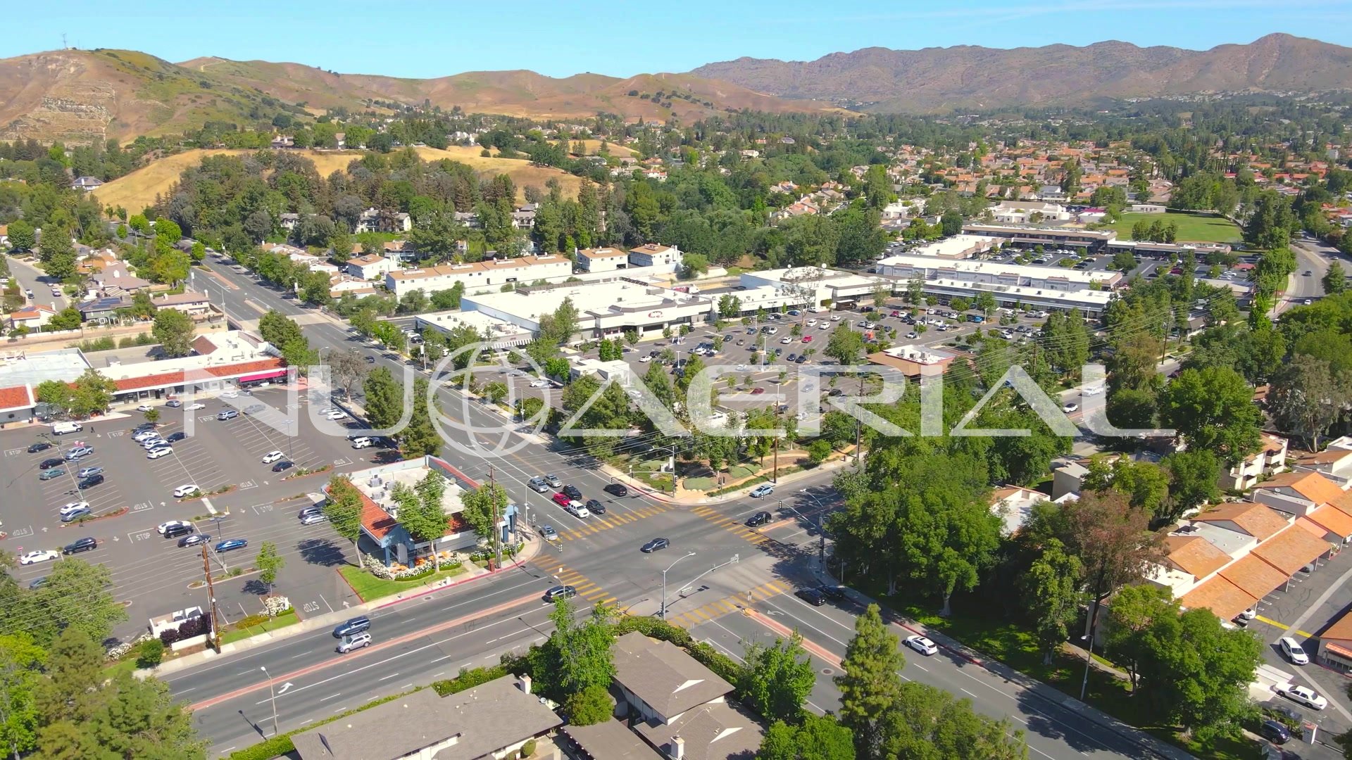 Thousand_Oaks_Blvd_and_Kanan_Rd_Panorama_preview.jpg