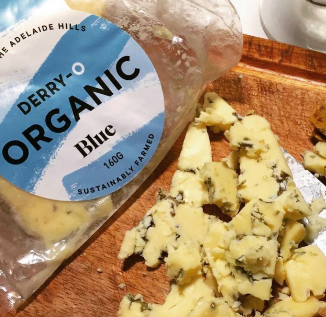 We are loving this snap by @pepperandspoon which shows off just how CRUMBLY our Organic Blue Cheese is 💙🧀
.
.
Our blue cheese is not only a beautiful crumbly cheese, but also has a creamy mouthfeel, and awesome melting qualities! There is really no