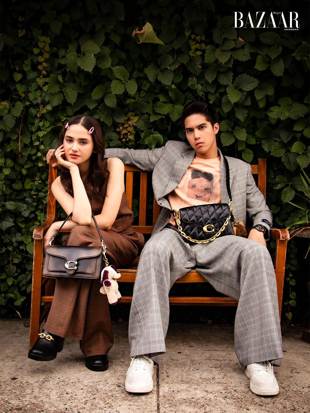 01. Syifa & El Rumi Cover Story 1.jpg