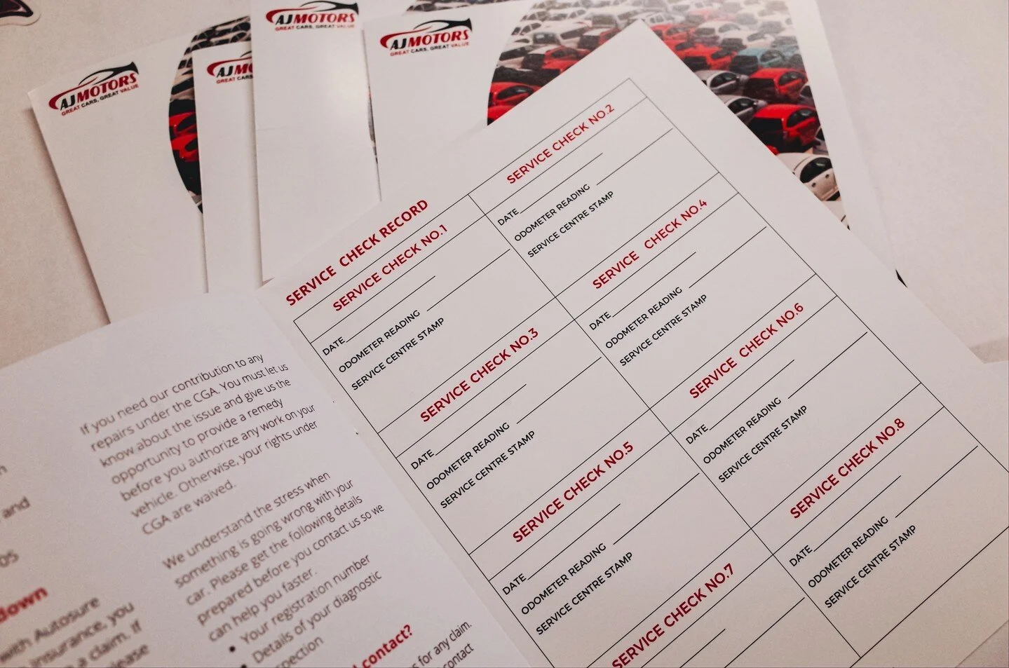 Check out our booklet print options! 📘💫

We love making your life better. Better that you can get both premium and budget options, with both small and large quantities available. We'll do our best to work within your budget constraints.

If you'd l