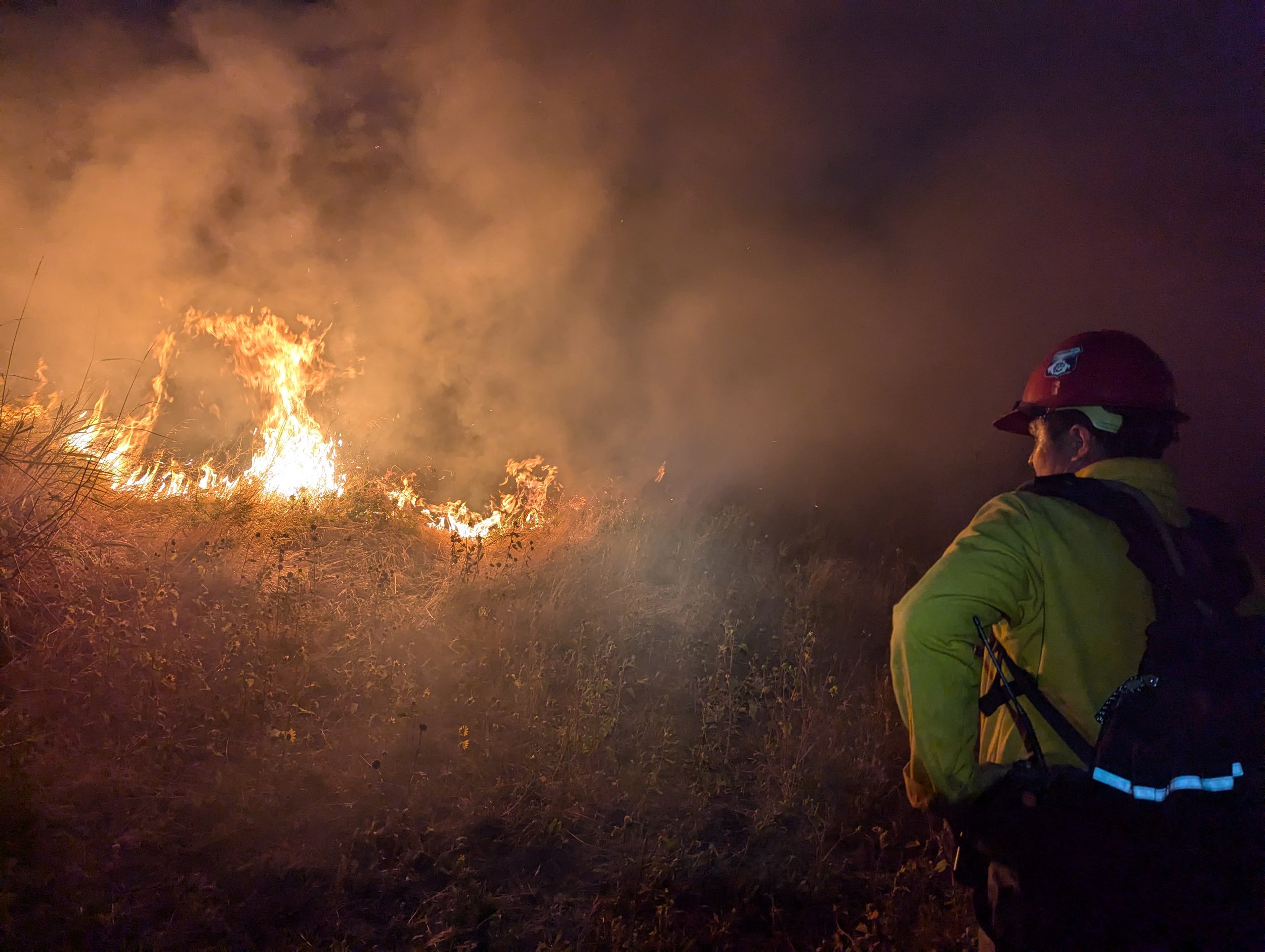 Strategizing on fire attack tactics. Dallesport Fire, July 28, 2024