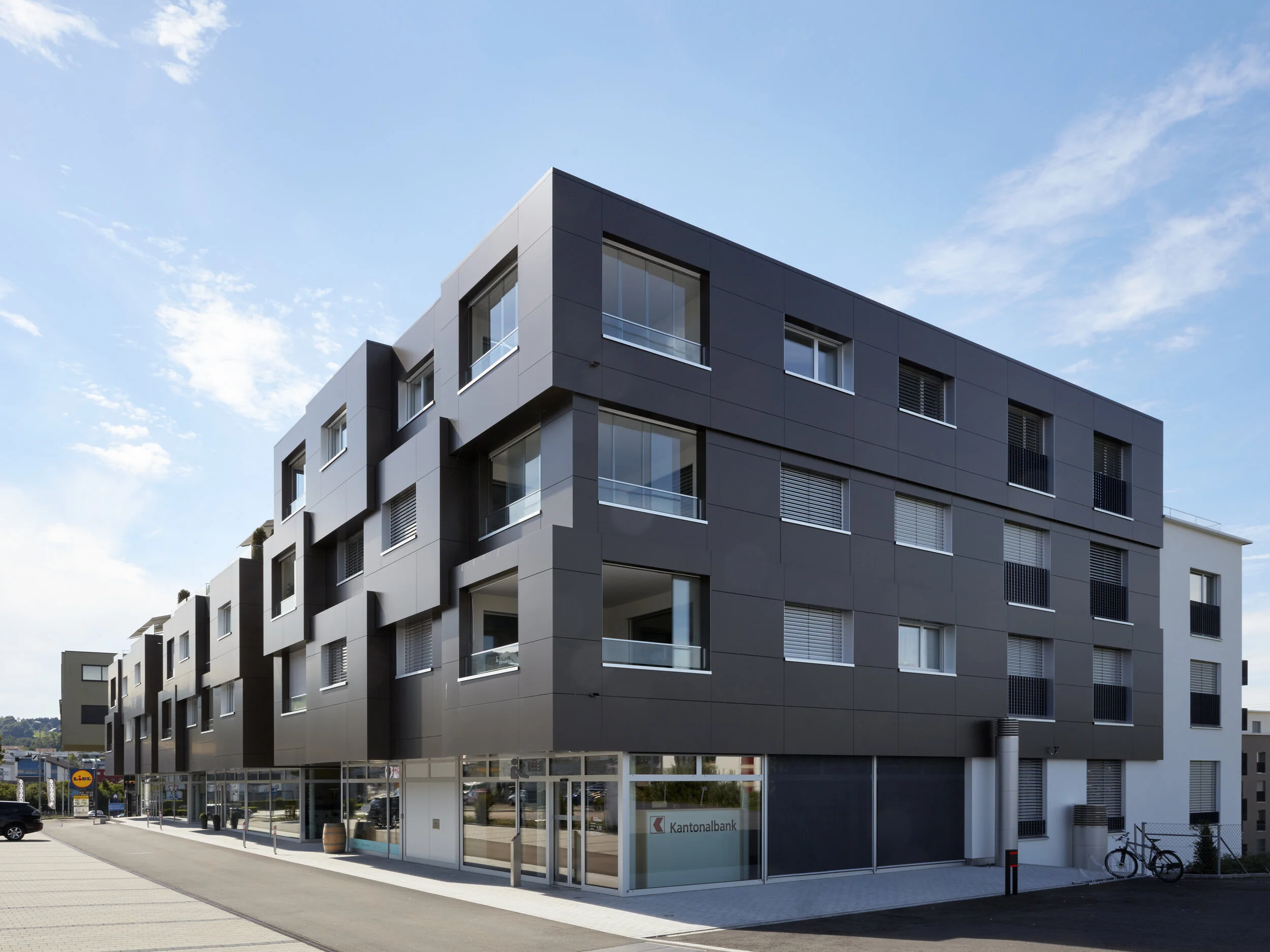 Mehrfamilienhaus «Mühlebach», Altendorf