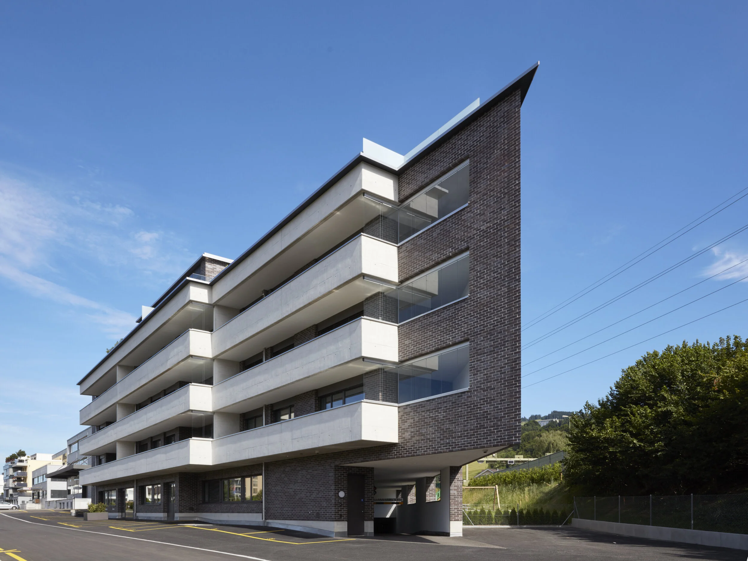 Mehrfamilienhaus, Wollerau