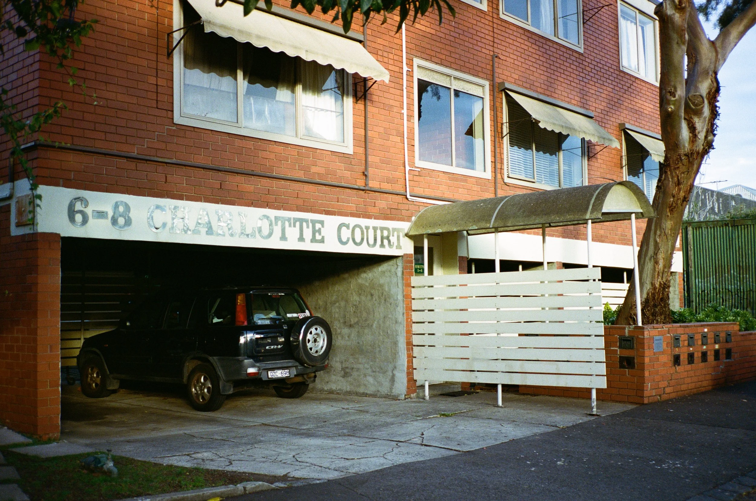 Melbourne - June 2026 - Ektacolour 400 - JZ-1.jpg