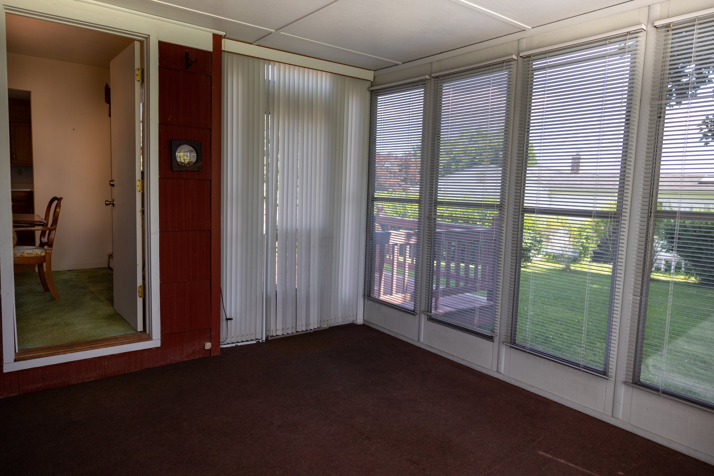 1 Lindy Drive - 14.jpg