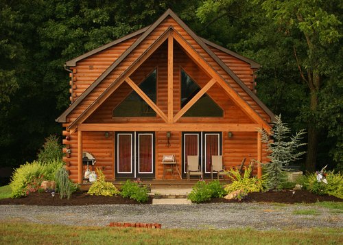 Log Cabin Exterior