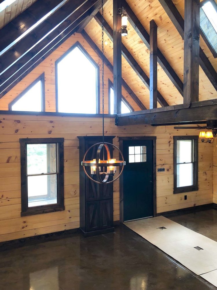 Paskovich log home great room with vaulted ceiling