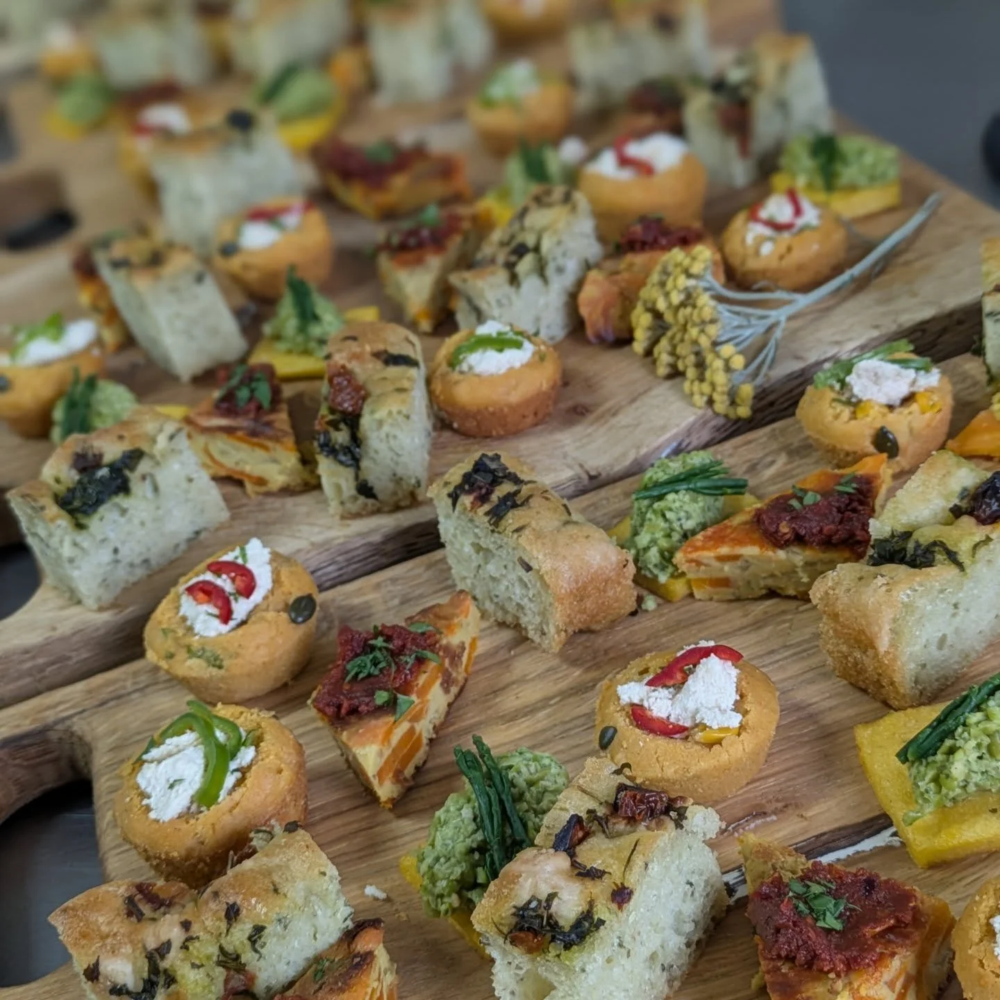 Well, last night was one to remember! @4mandawheeler officially became Stamford's Mayor, and we were so privileged to be asked to cater the evenings festivities. 

We served up wild garlic and basil focaccia, jalepeno and homemade 'feta' cornbread mu
