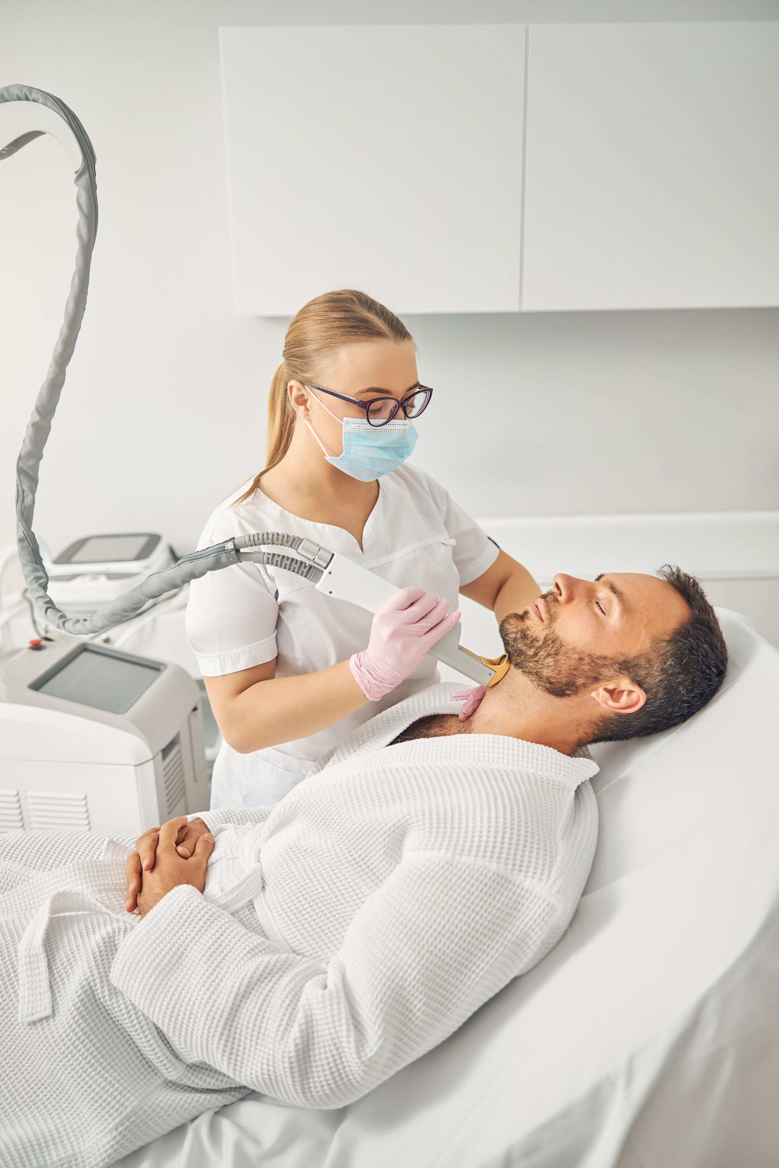 Beard:
For men seeking a well-groomed appearance, our beard hair removal service is the ideal choice. Using our advanced diode laser technology, we precisely target hair follicles in the beard area, reducing unwanted hair growth and promoting a clea