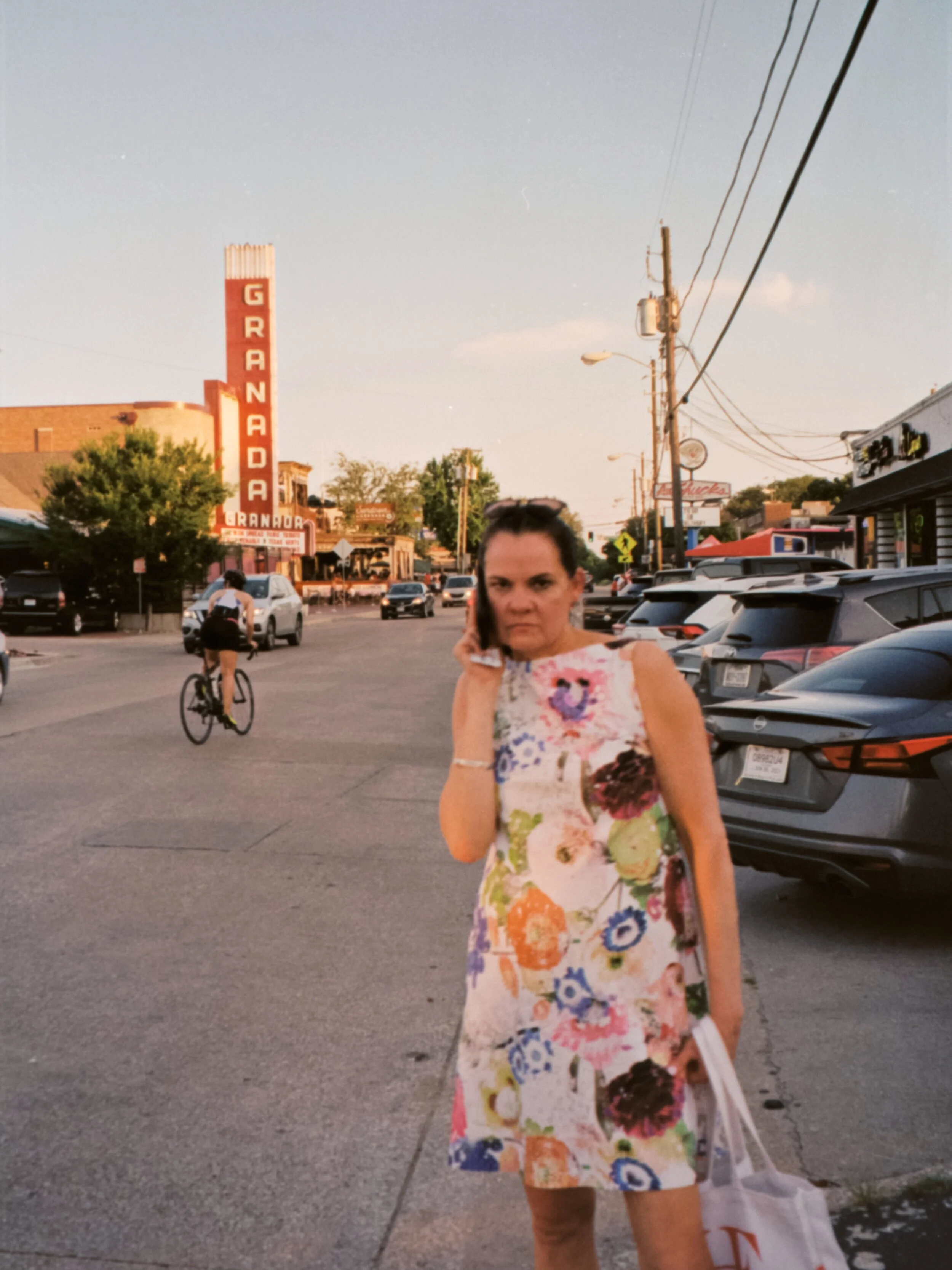 CFL00097_48Bit_g2p0033.jpg