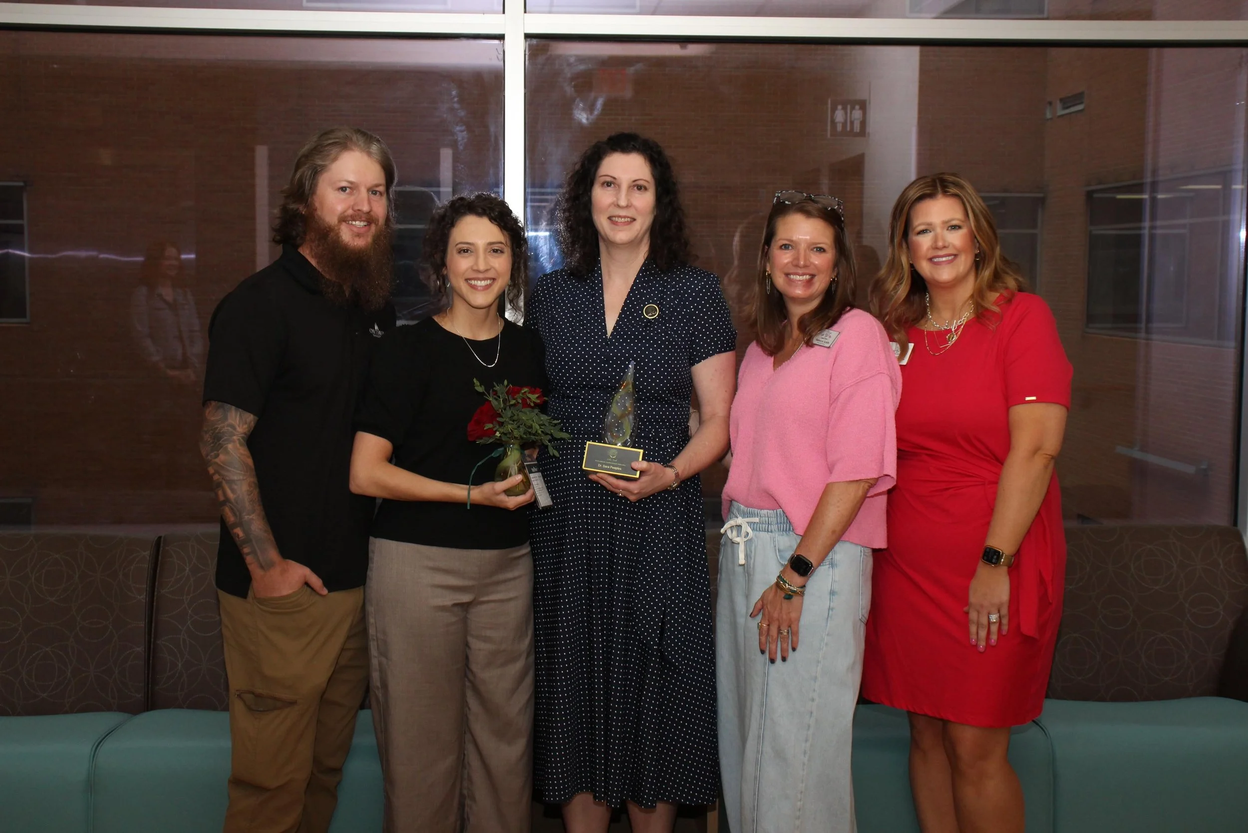 Congratulations to Dr. Peeple&rsquo;s on this well-deserved honor. We were truly honored to be there as she received the Willow Award &ndash; a recognition celebrating end of life caregivers who go above and beyond for the patients and families they 