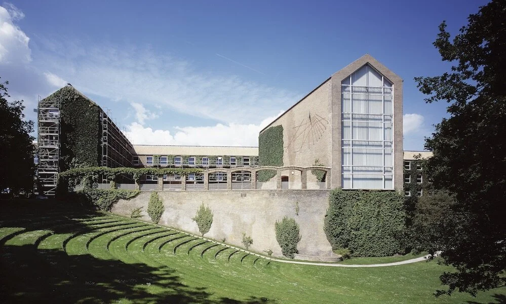 UNIFOT52_1000x600.jpg
