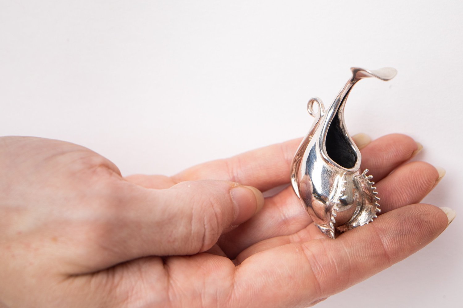 Nepenthes Rafflesiana Silver Pitcher Pendant with Wings (LIMITED
