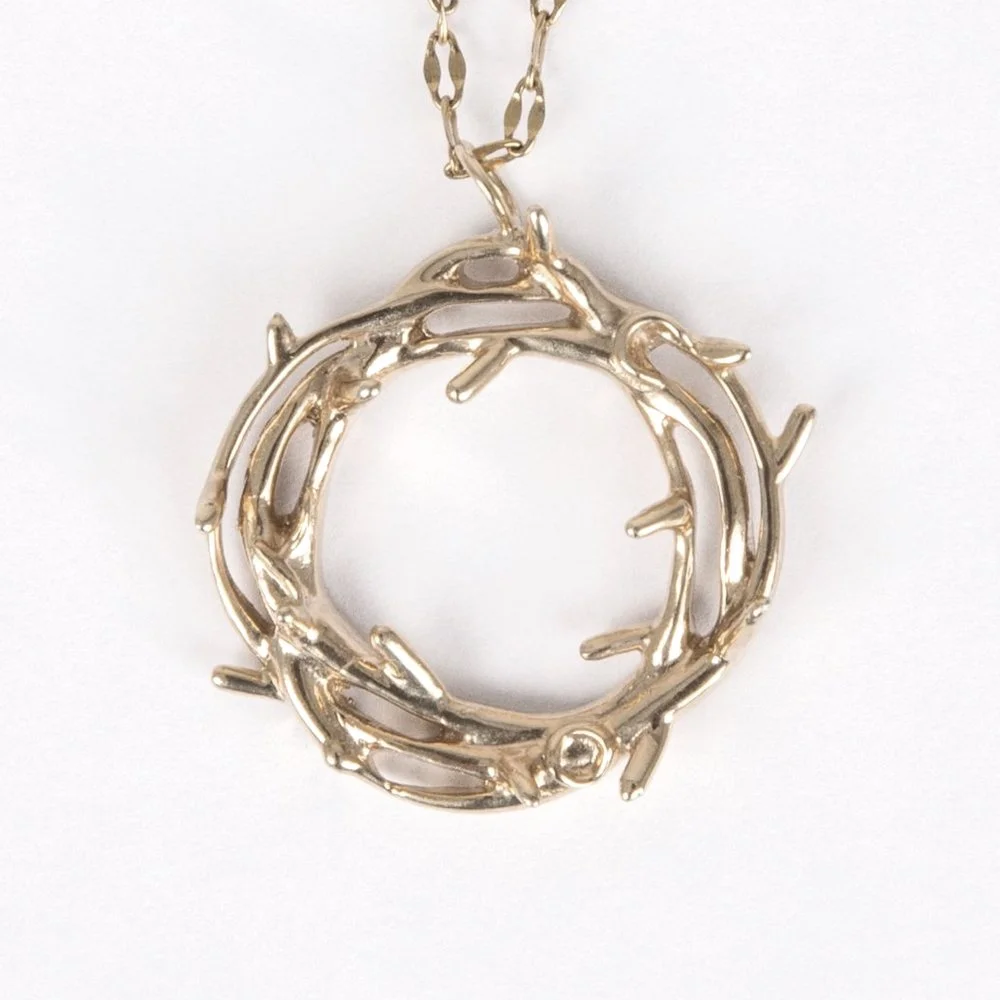 Gold Crown Of Thorns Pendant with 40cm chain