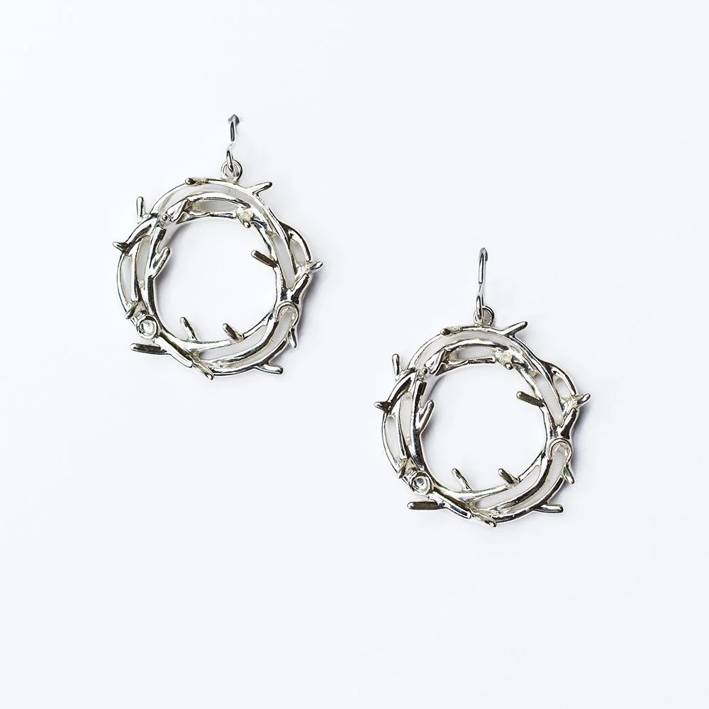 cot_silver_drop_earrings_white_bg.jpg