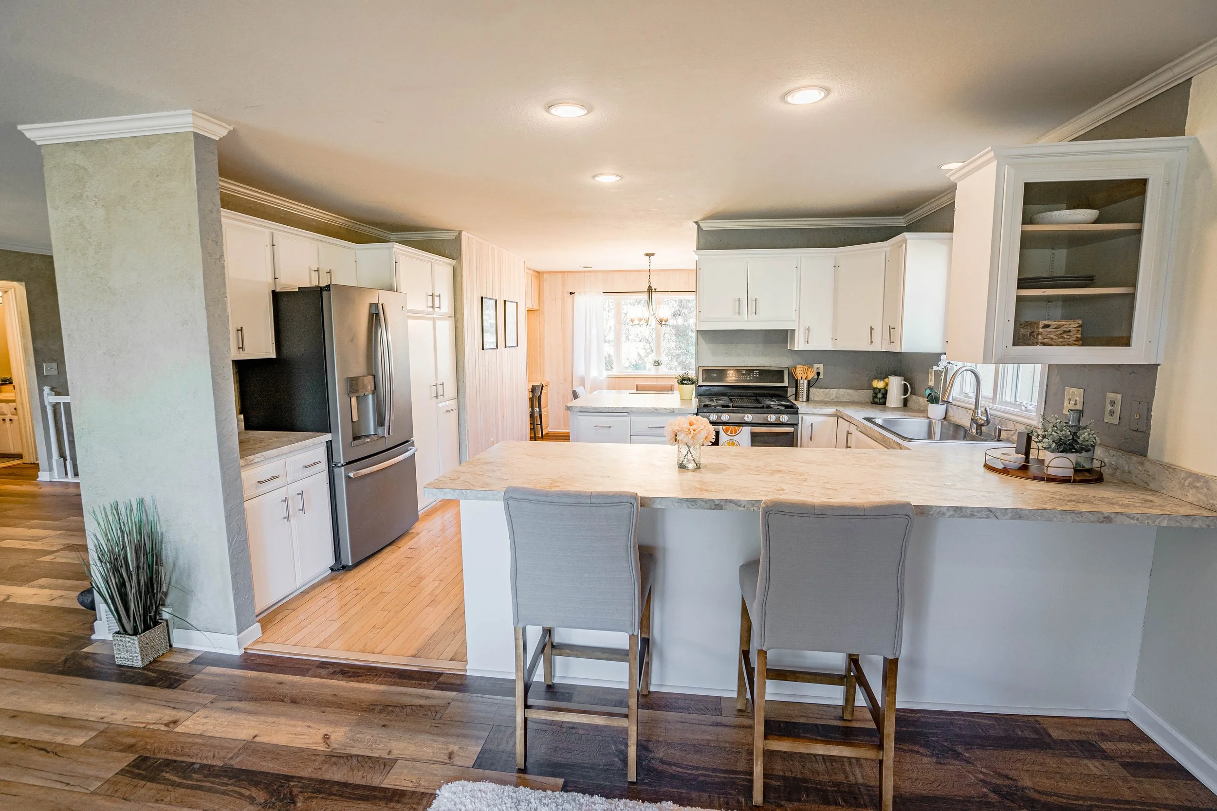 kitchen3.jpg