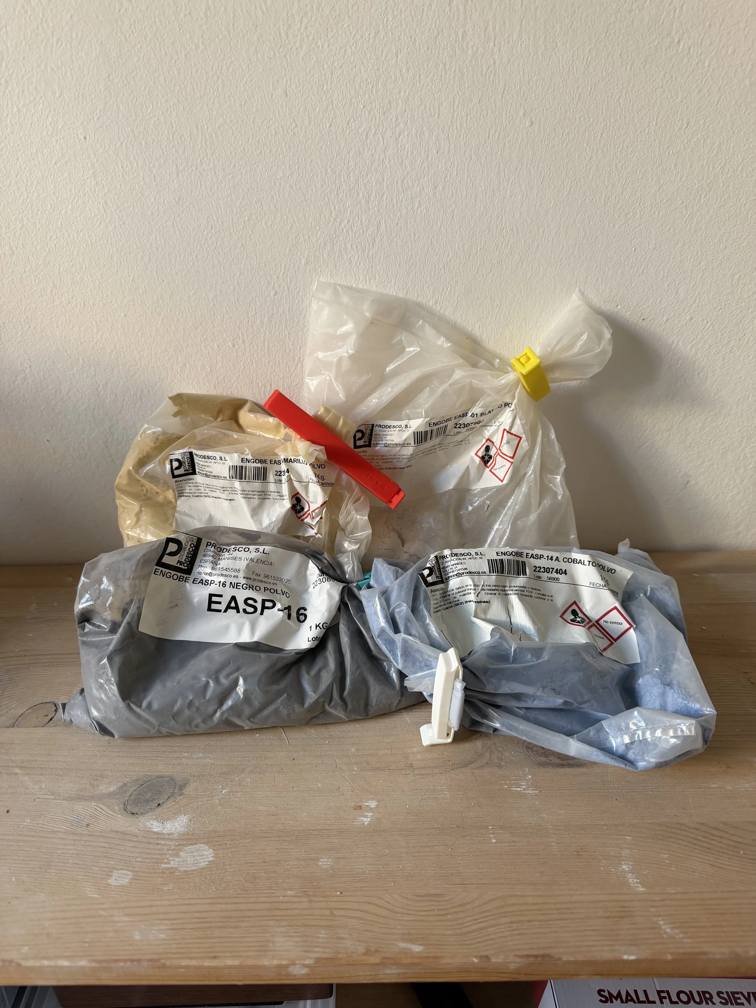 #19: engobes in powder: yellow, blue, black, white