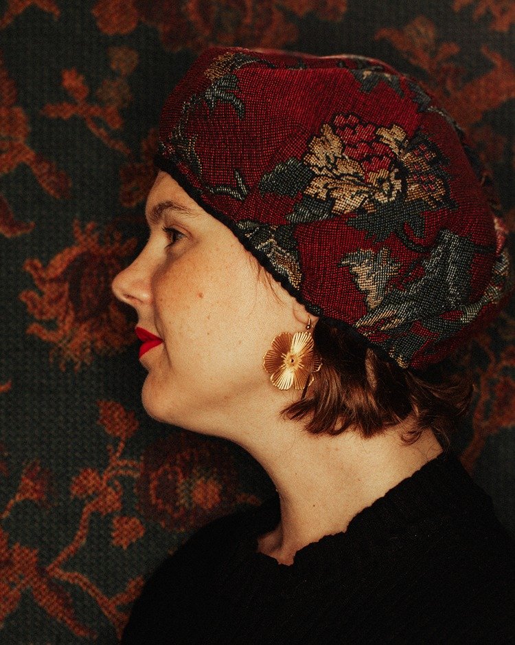 LOUVRE hat
