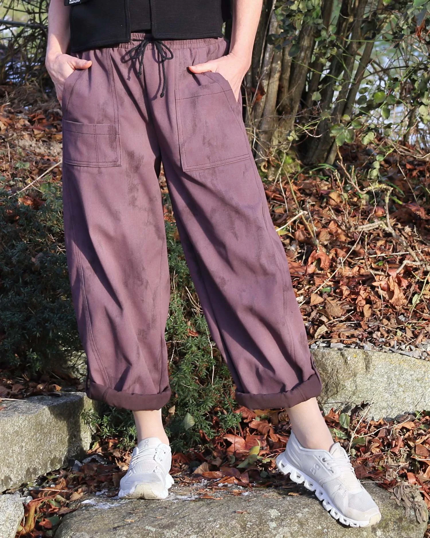 KEJA trousers