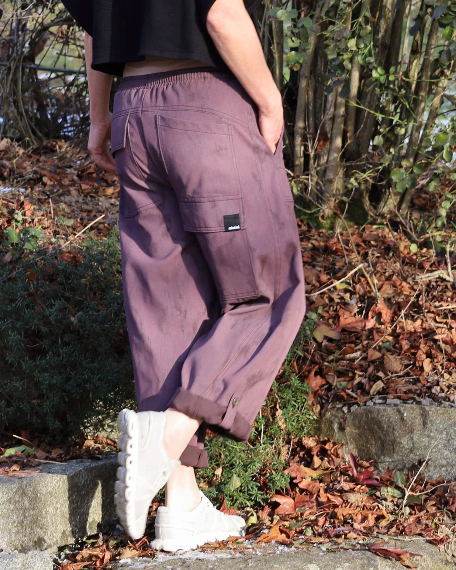 KEJA trousers