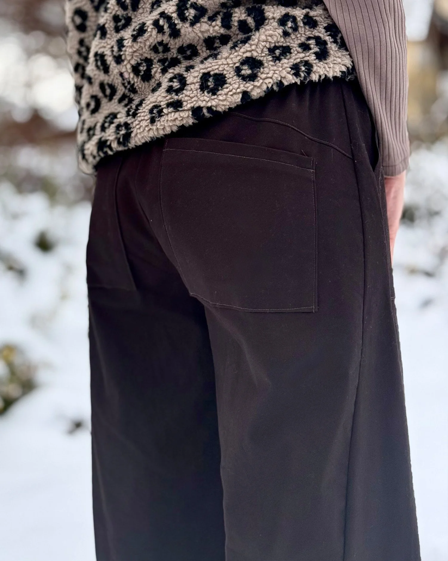 KEJA trousers